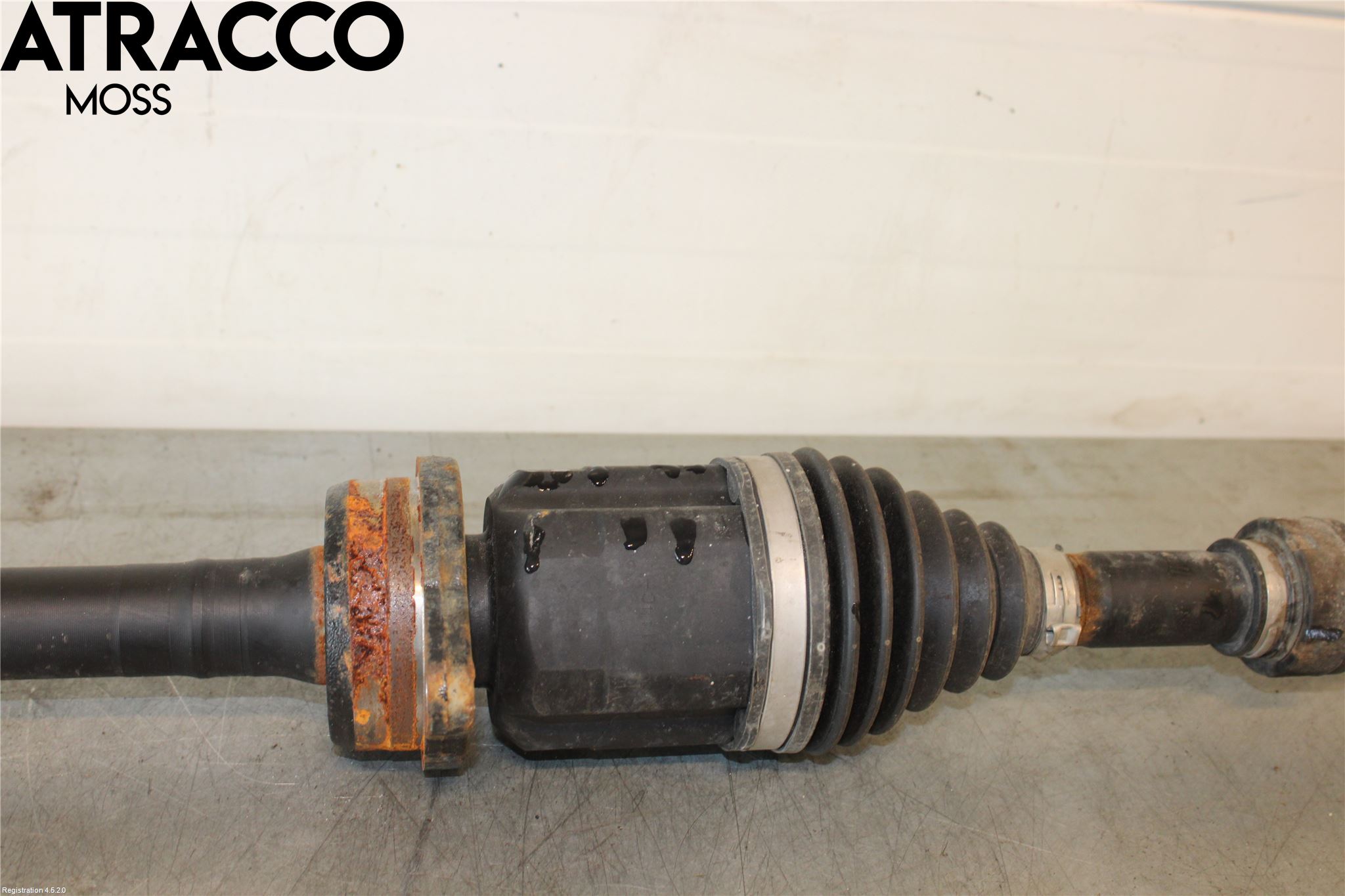Toyota RAV4 19- Drivaxel Fram Höger