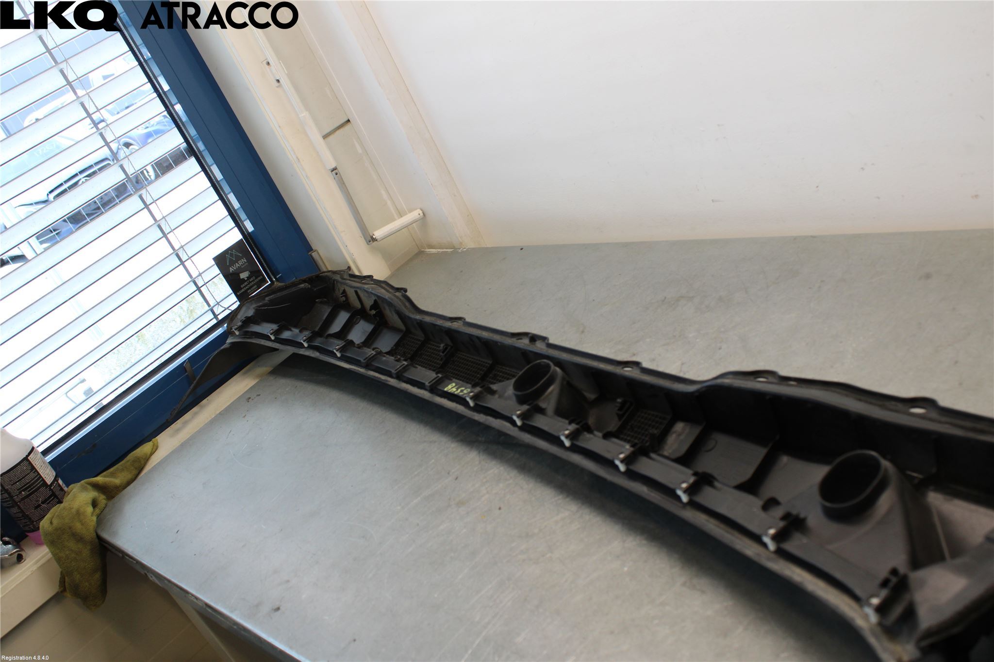 Nissan NP300 Torpedplåt-Torpedplast