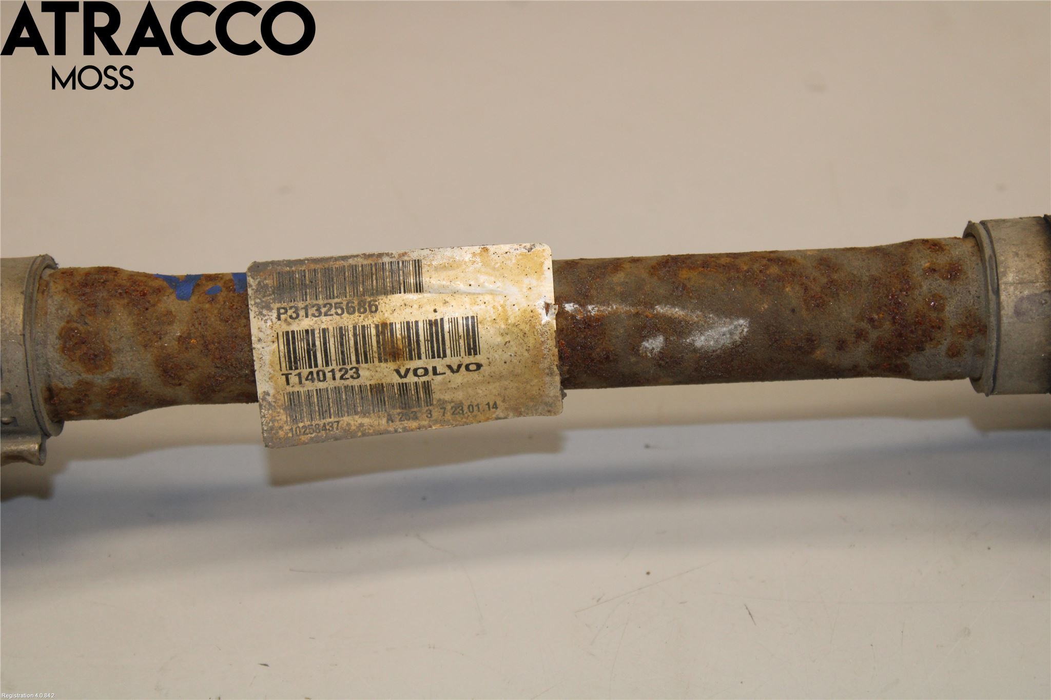 Volvo V70 14-16 Drivaxel Fram Vänster