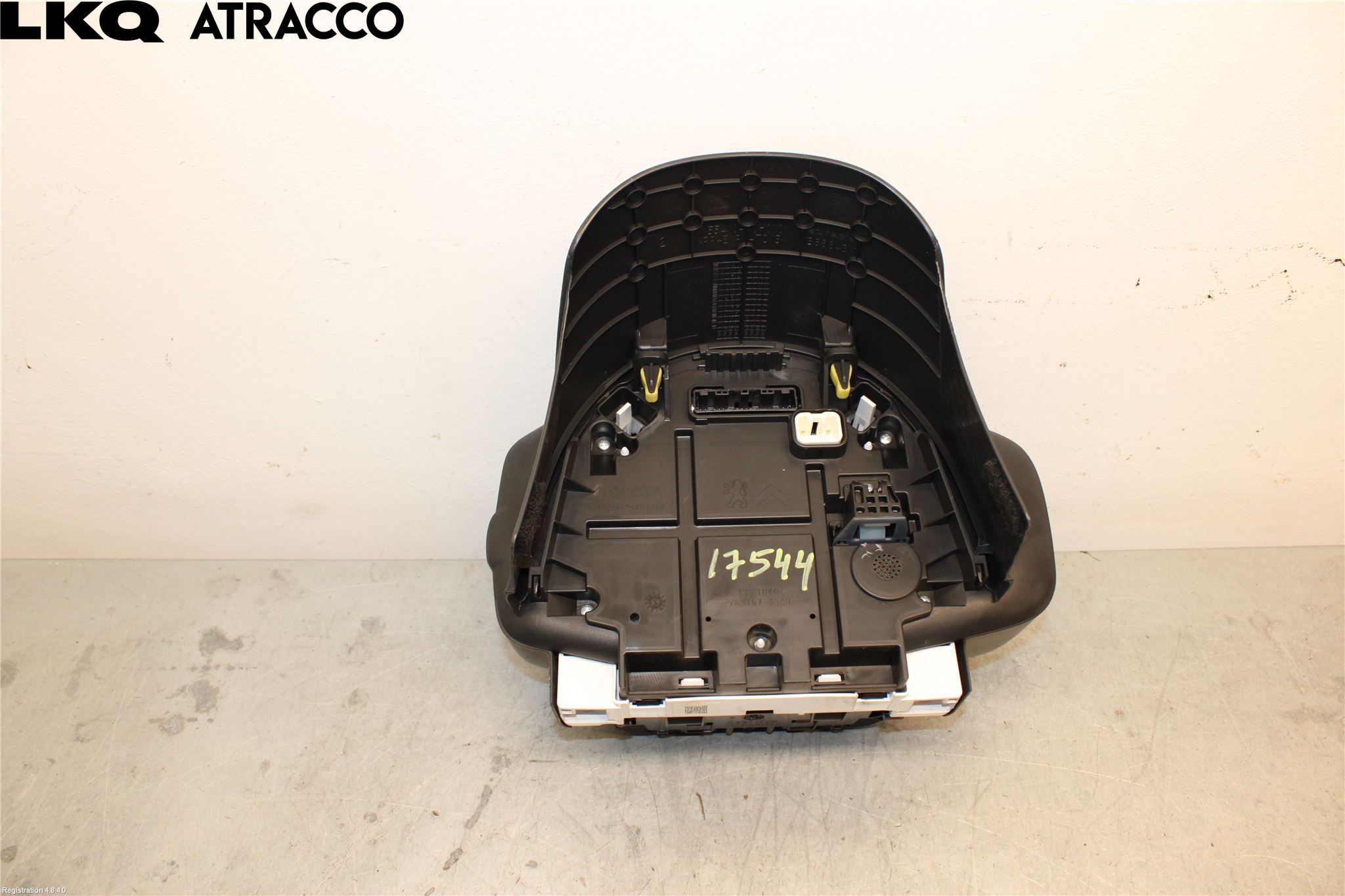 Toyota AYGO 15-21 Instrument Hast