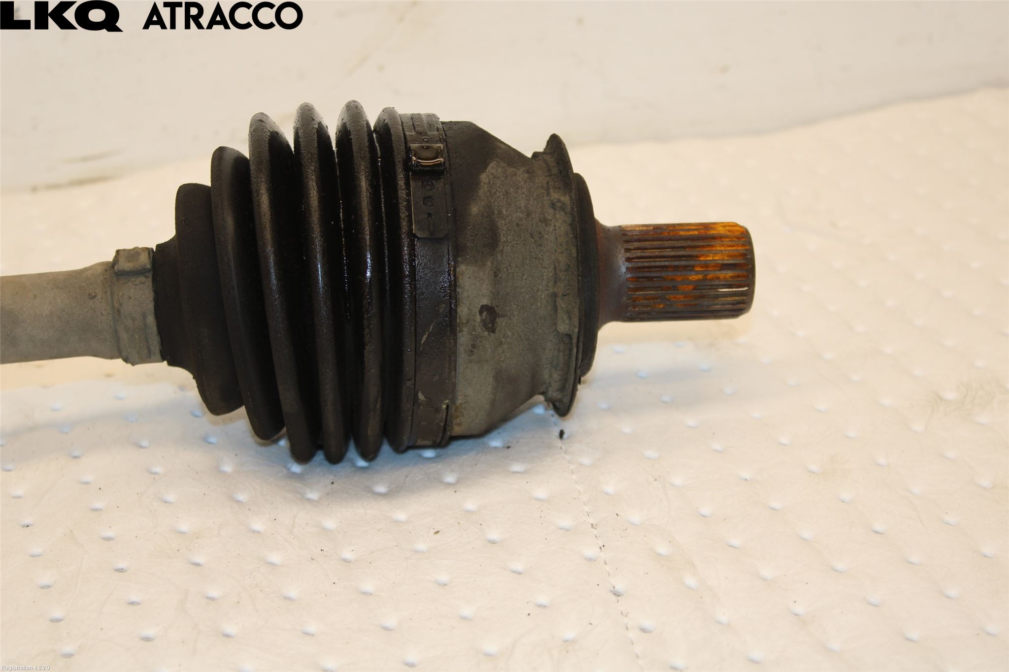 Mercedes-Benz MB GLA-KLASS (X156) 13-20 Drivaxel Fram Vänster