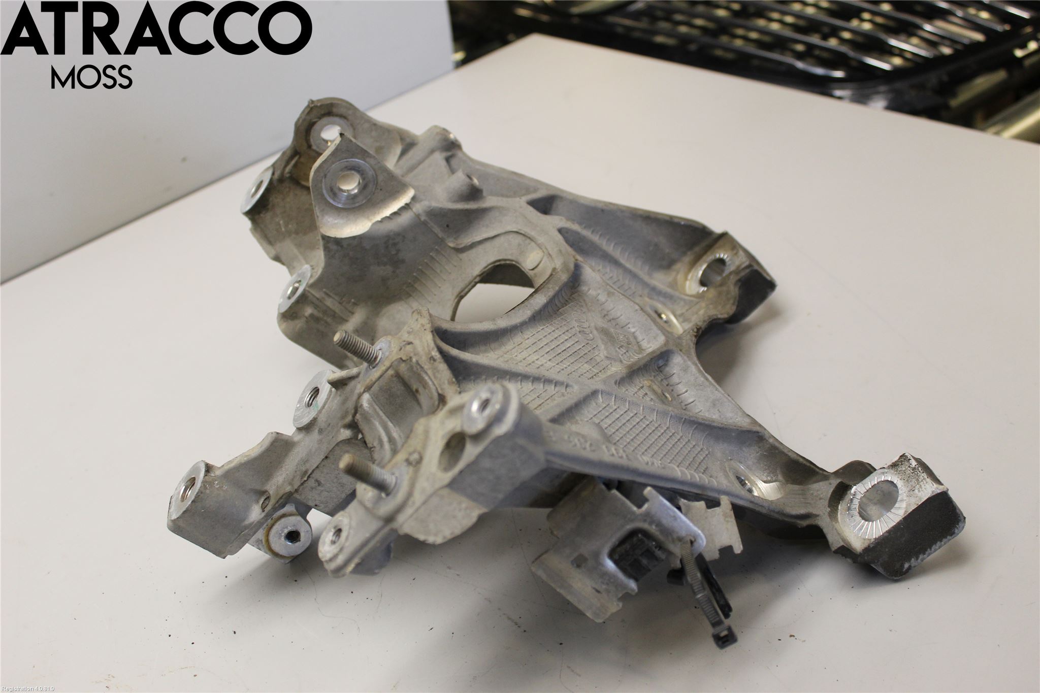 Audi A4/S4 B9 16-19 Framvagnsbalk