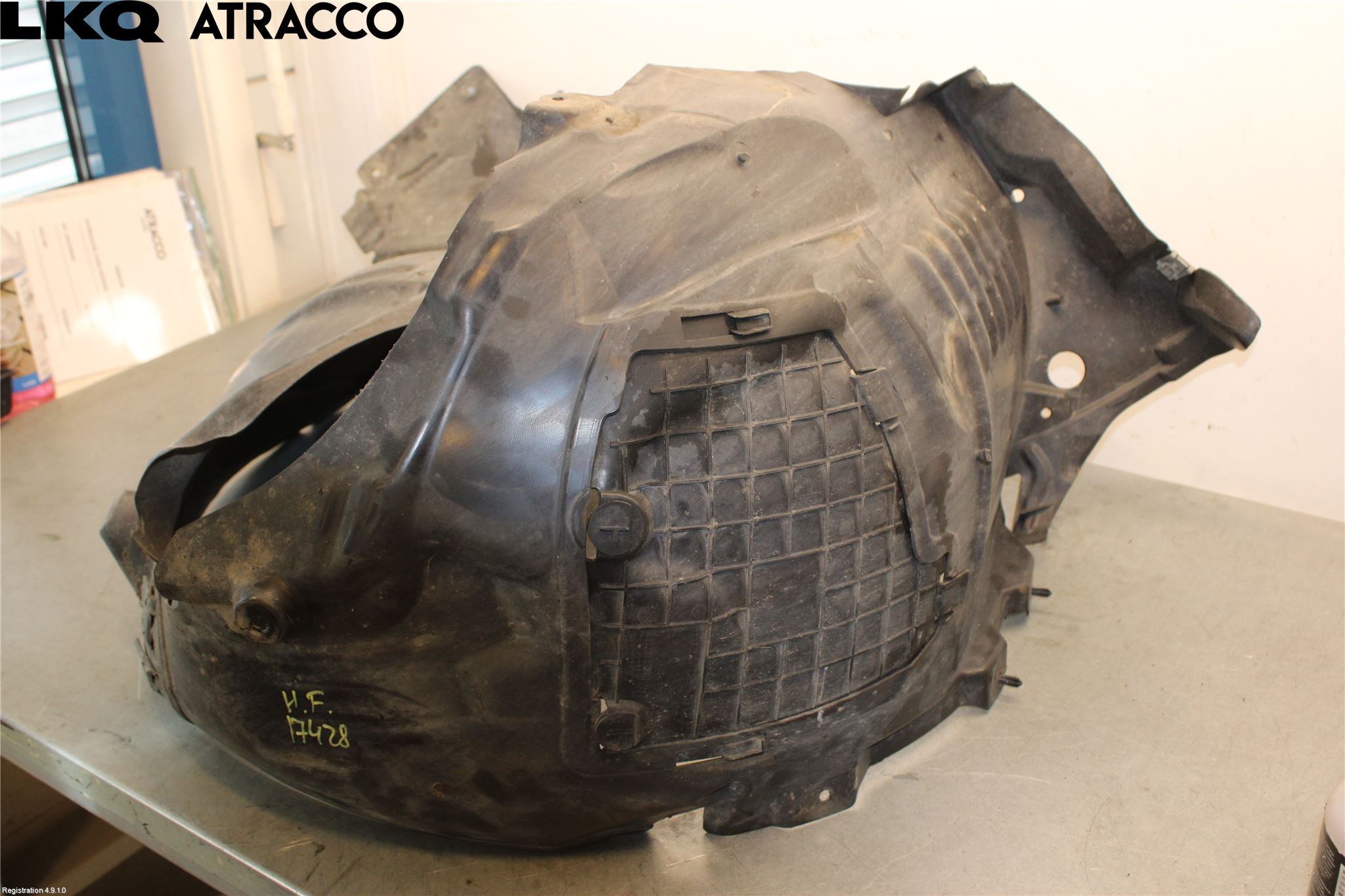 Mercedes-Benz MB C-KLASS (W205) 14-21 Skärm Inner