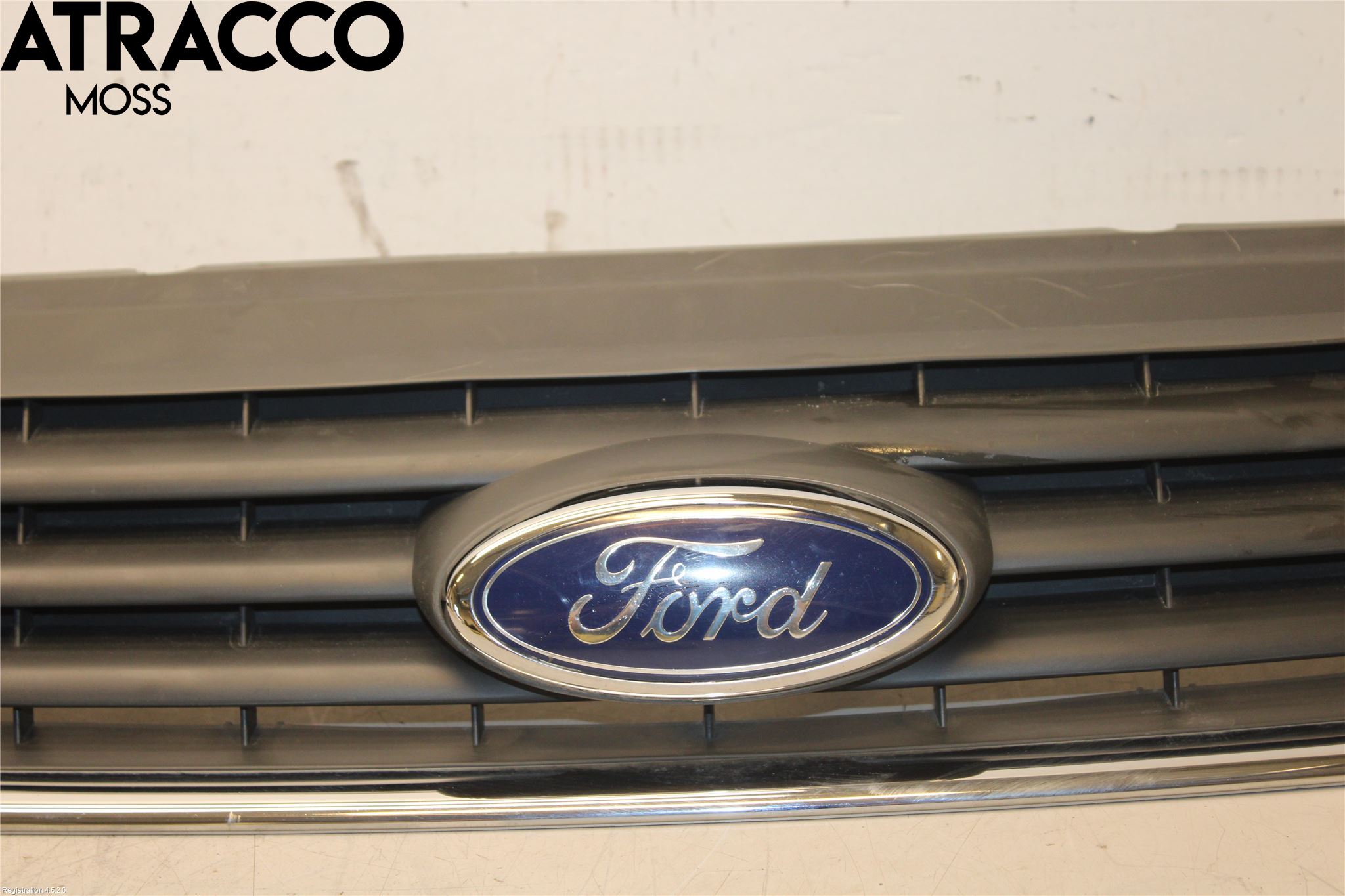 Ford KUGA 08-12 Grill Komp