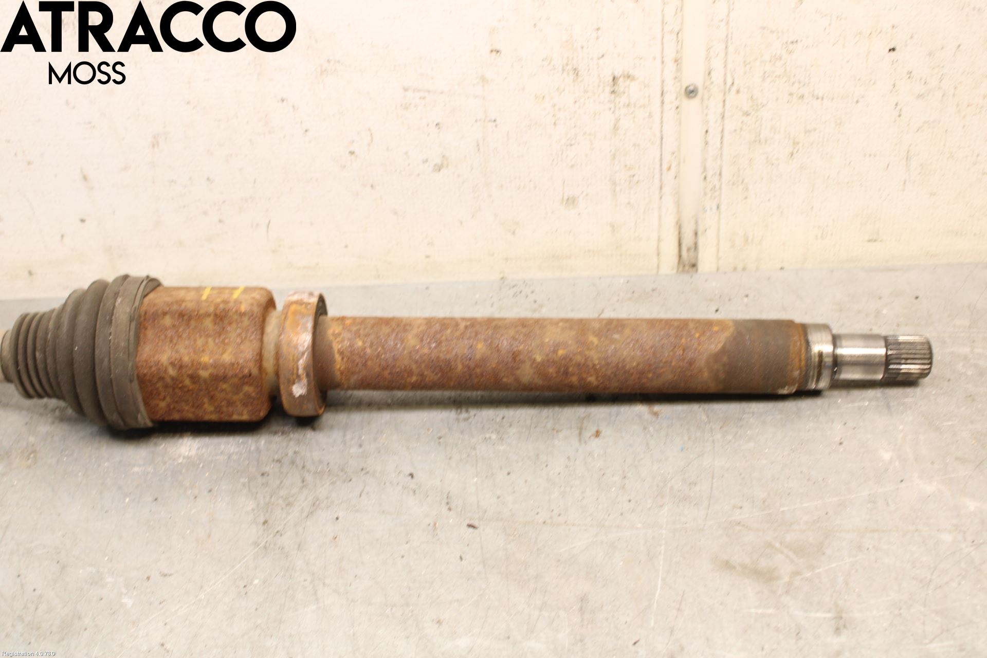 Volvo V40 12-19 Drivaxel Fram Höger