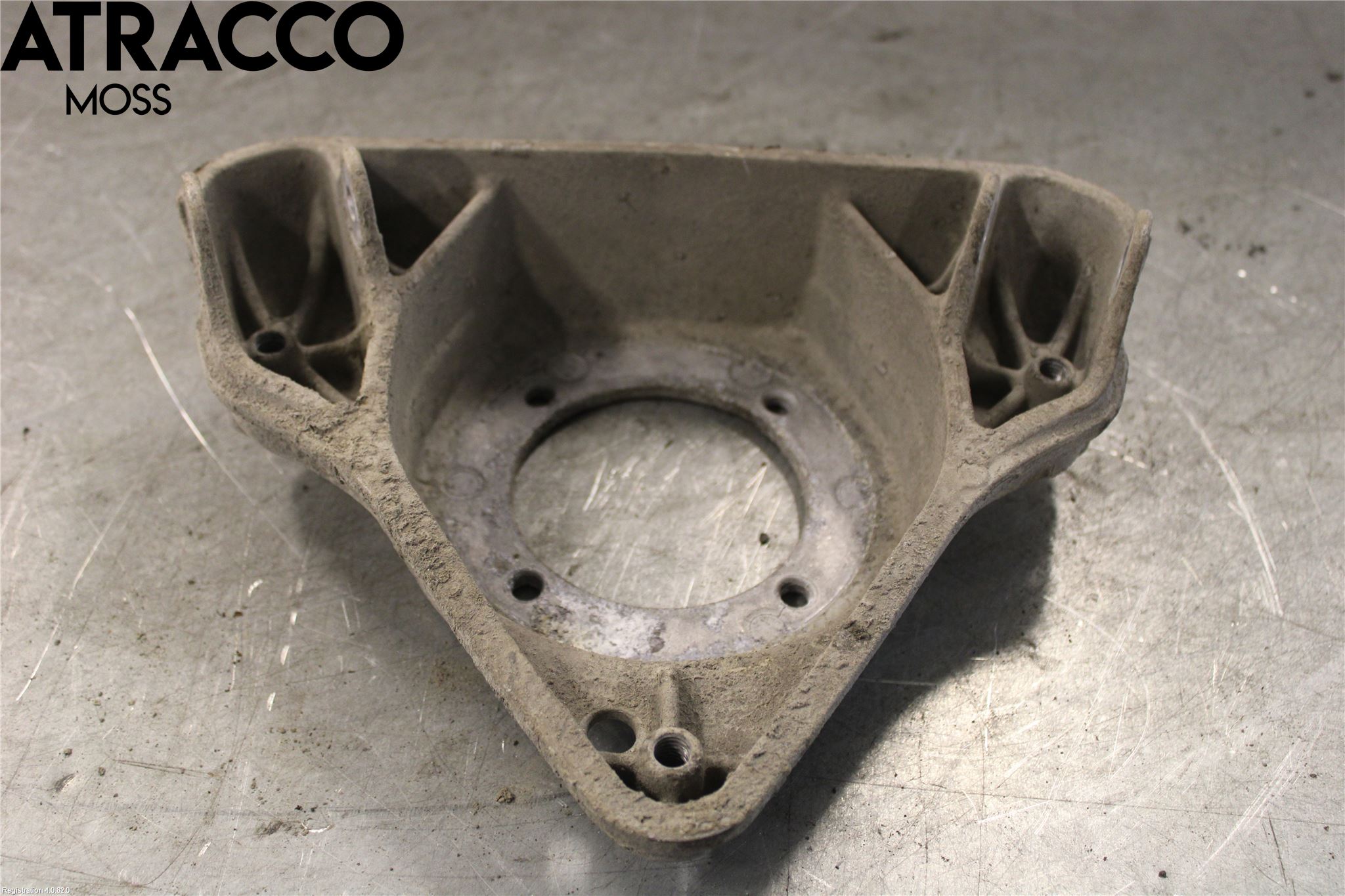 Audi A6/S6     05-11 Motorfäste