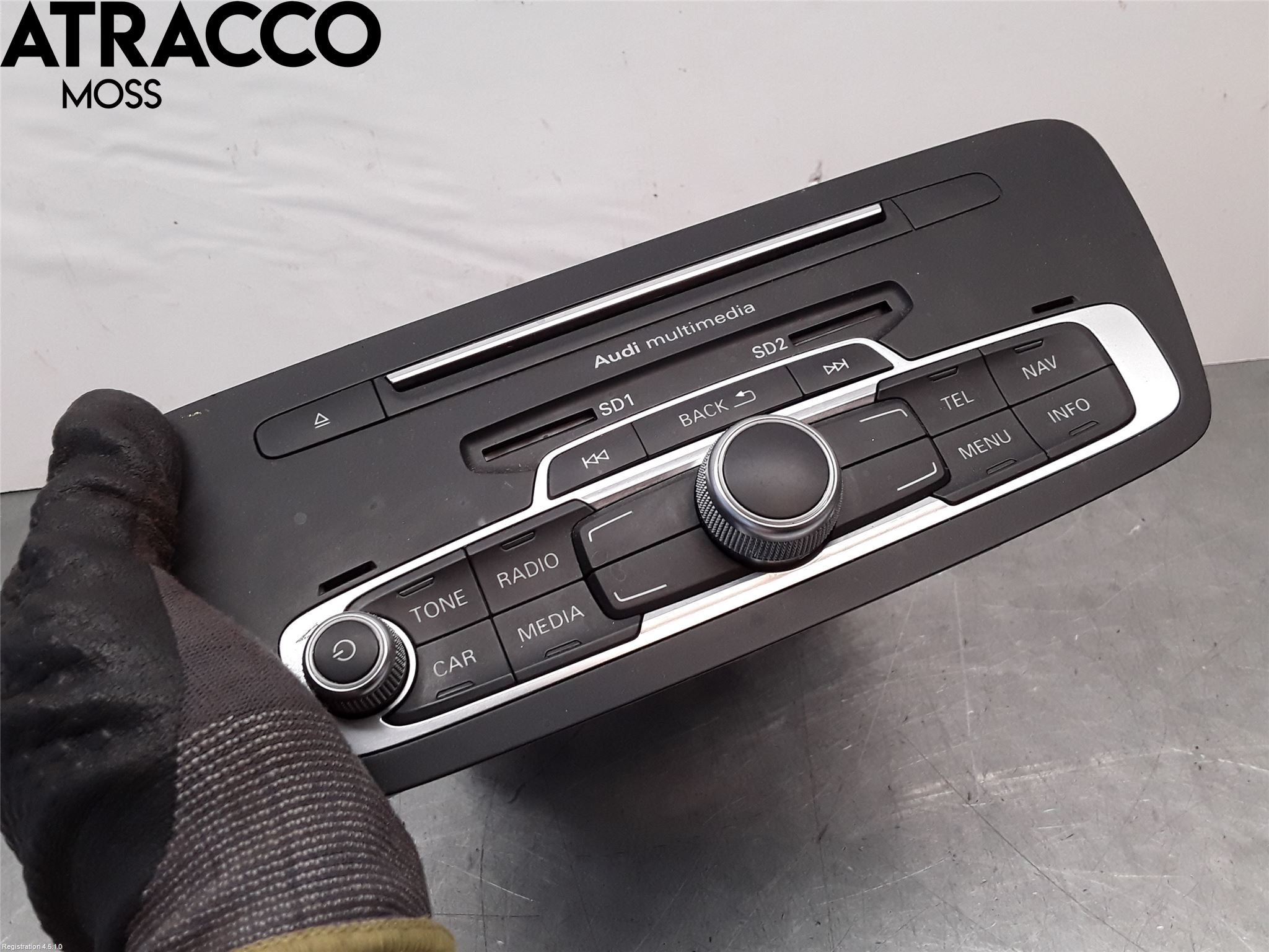 Audi Q3 8U 12-18 Radio