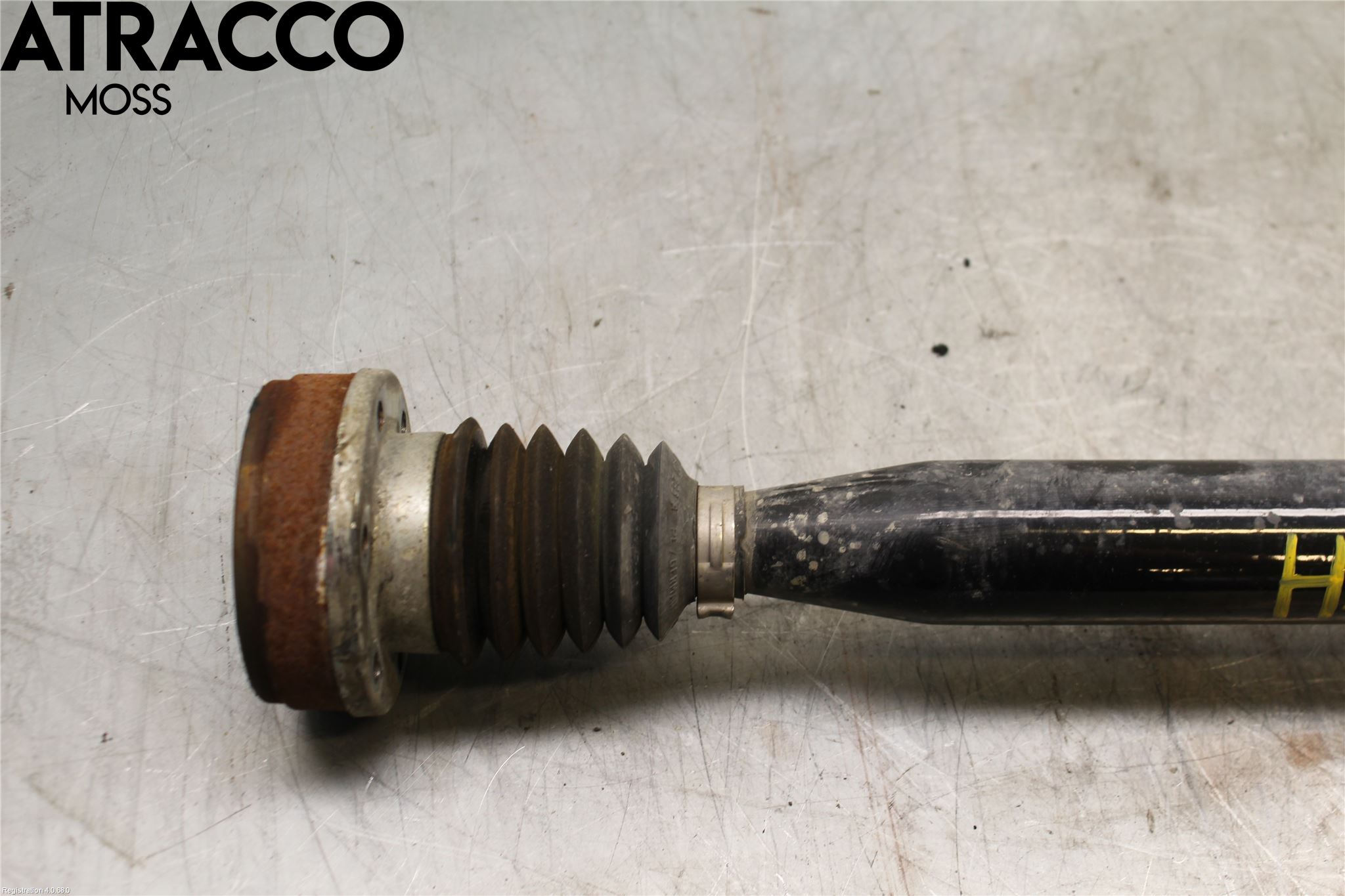 Volkswagen VW POLO 10-17 Drivaxel Fram Höger