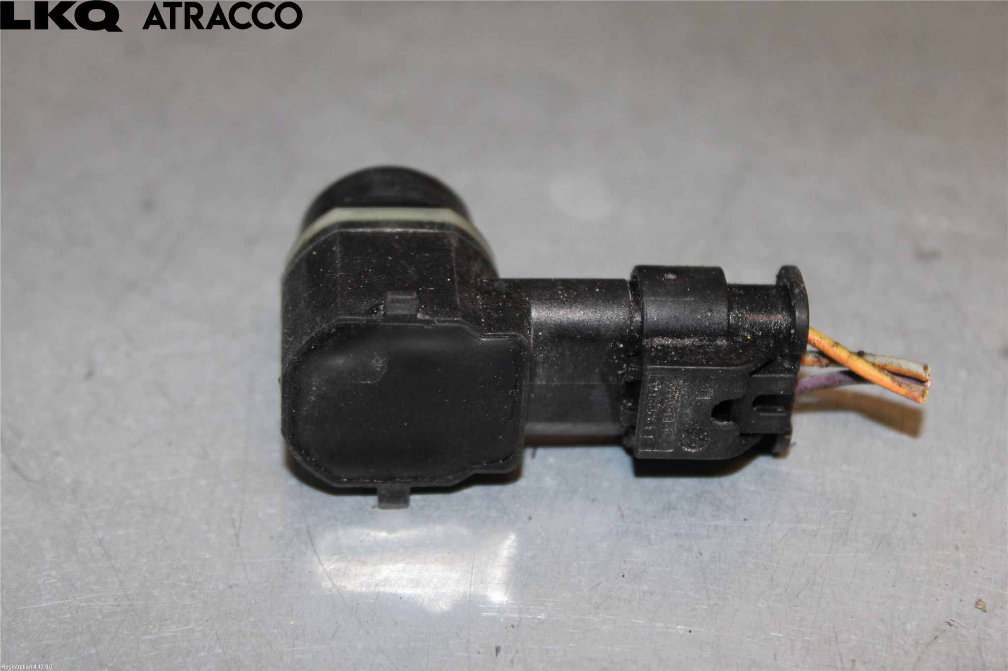 Volvo V40 12-19 Parkeringshjälp Frontsensor