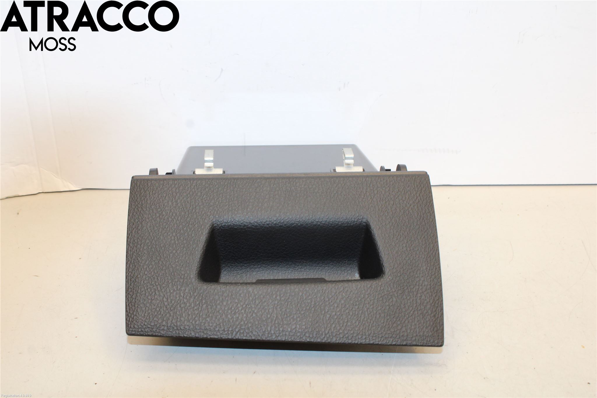 BMW 1 F20/F21 11-19 Instrumentbräda Förvaringsfack