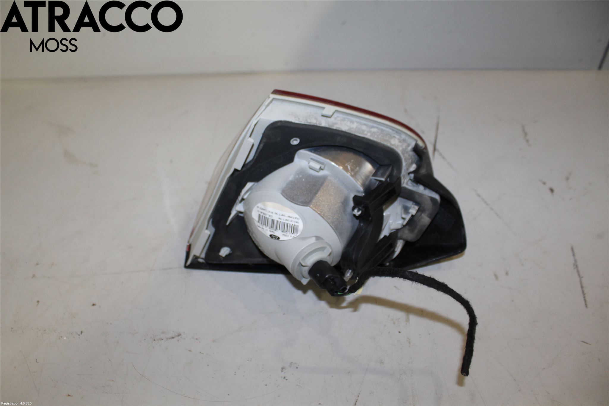 Ford KUGA 08-12 Bakljus Lucka Vä