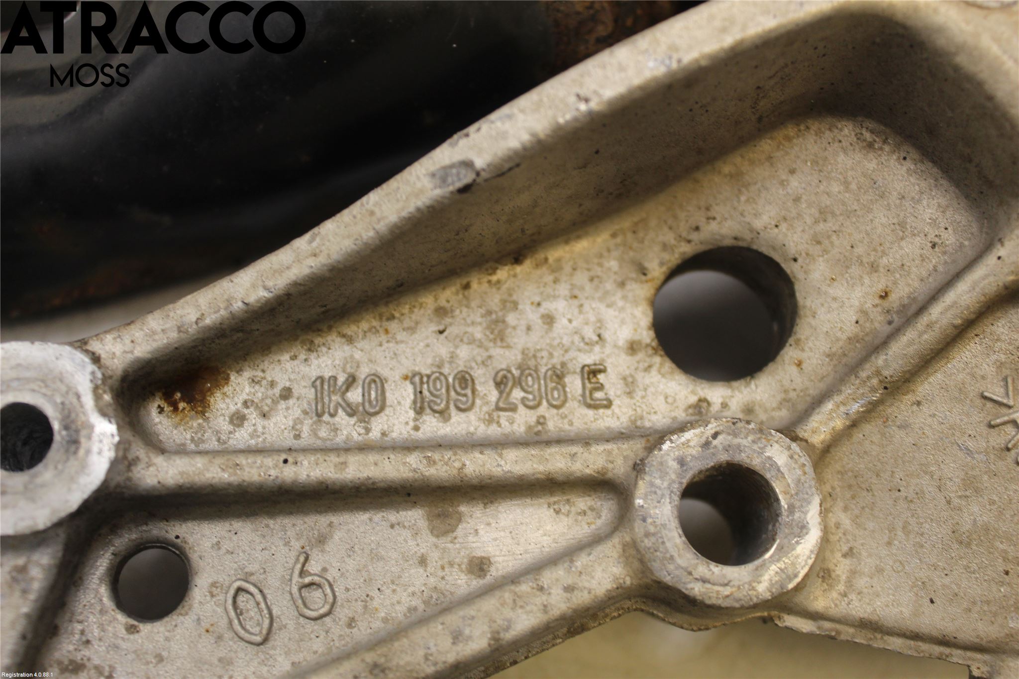 Volkswagen VW GOLF VI 09-13 Bärarm Fram Undre Hö