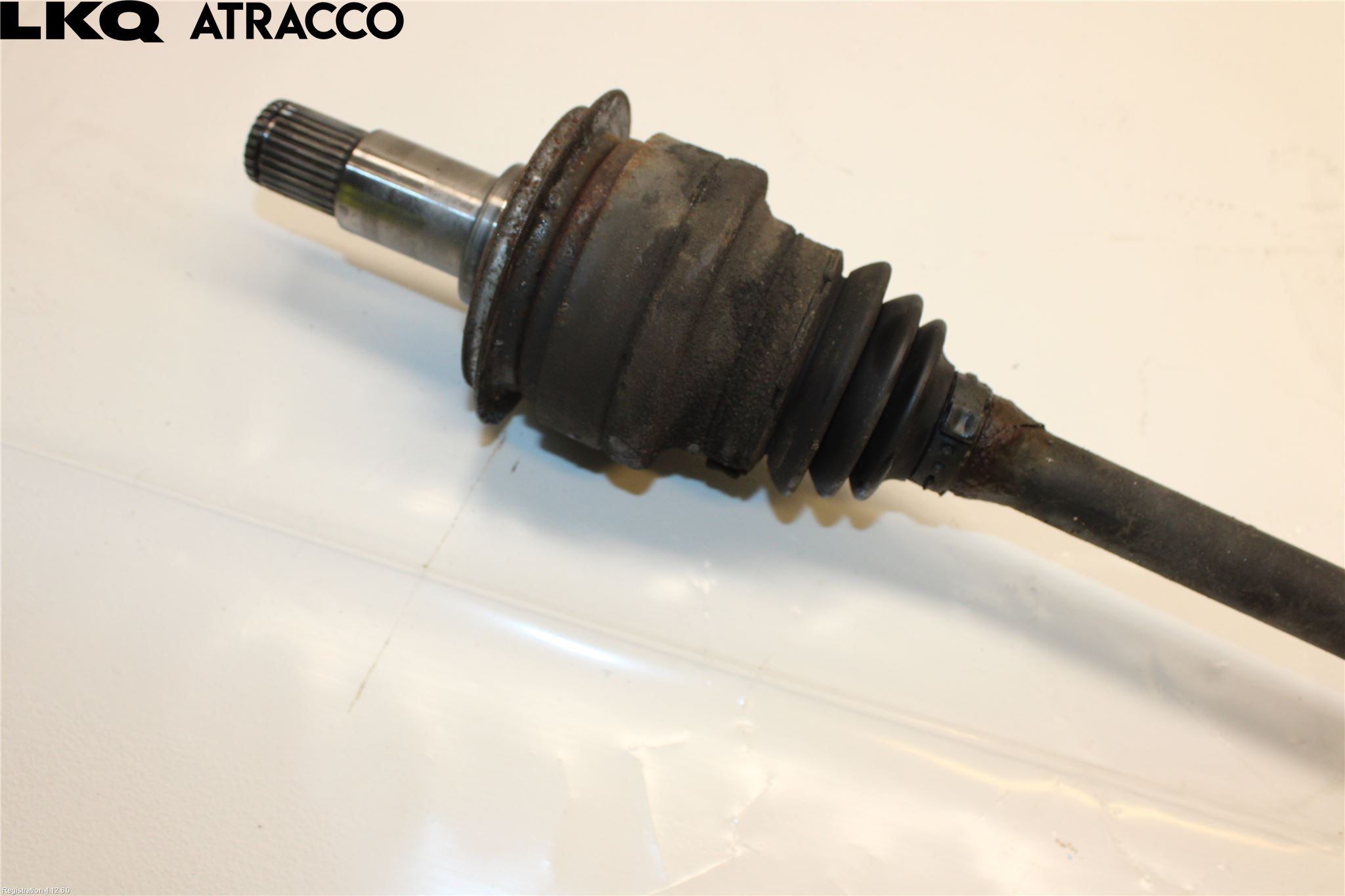 Mercedes-Benz MB C-KLASS (W205) 14-21 Drivaxel Bak Höger