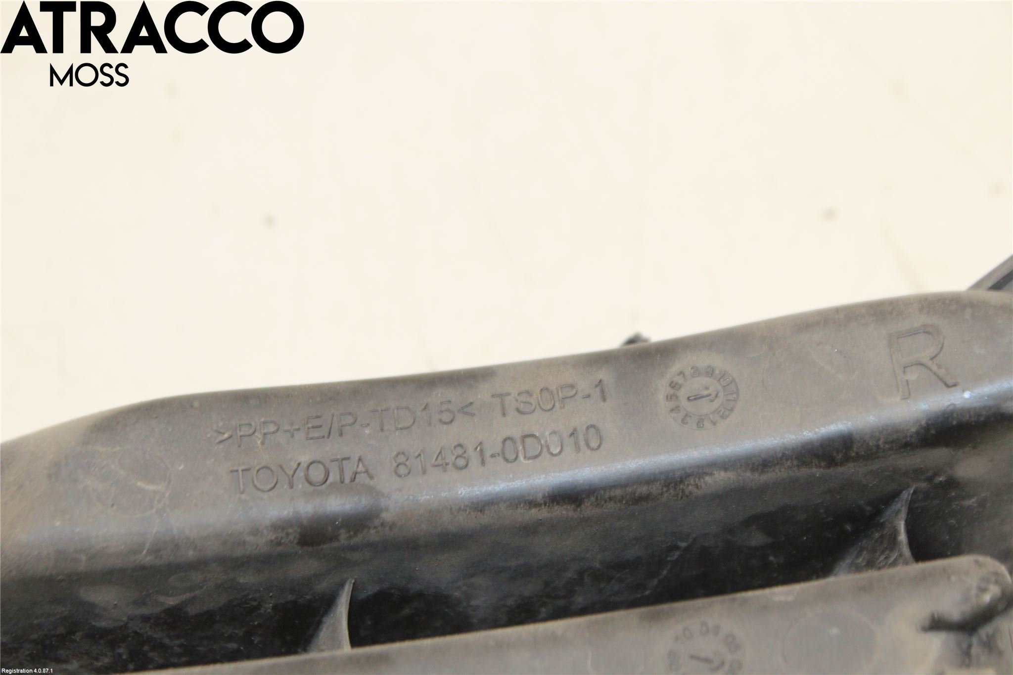 Toyota YARIS XP90 06-11 Grilldel Höger
