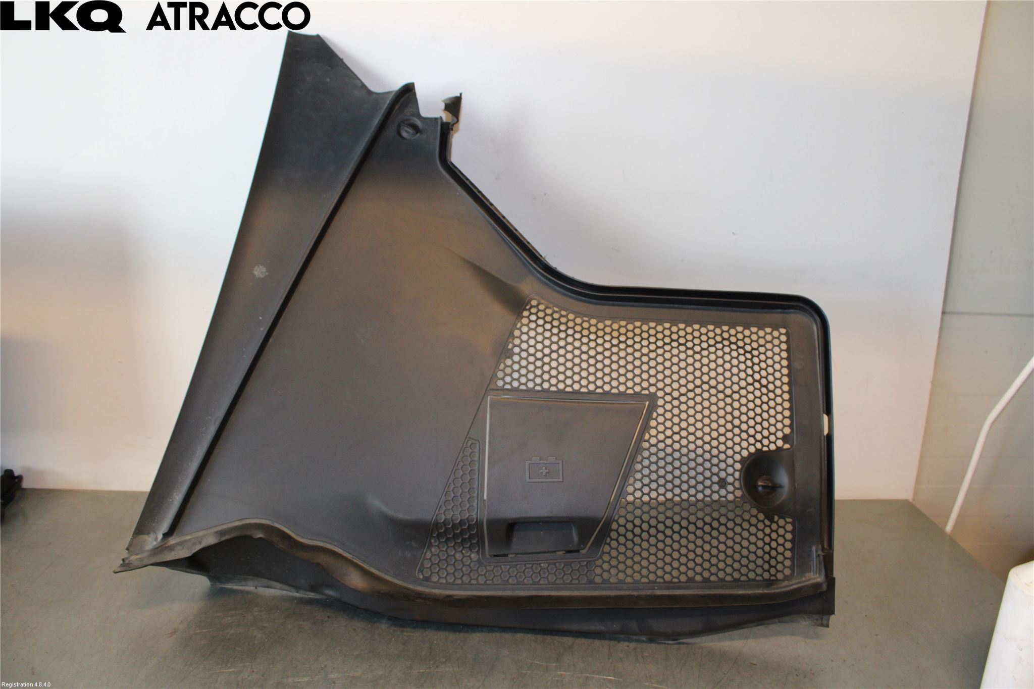 Mercedes-Benz MB C-KLASS (W205) 14-21 Torpedplåt-Torpedplast