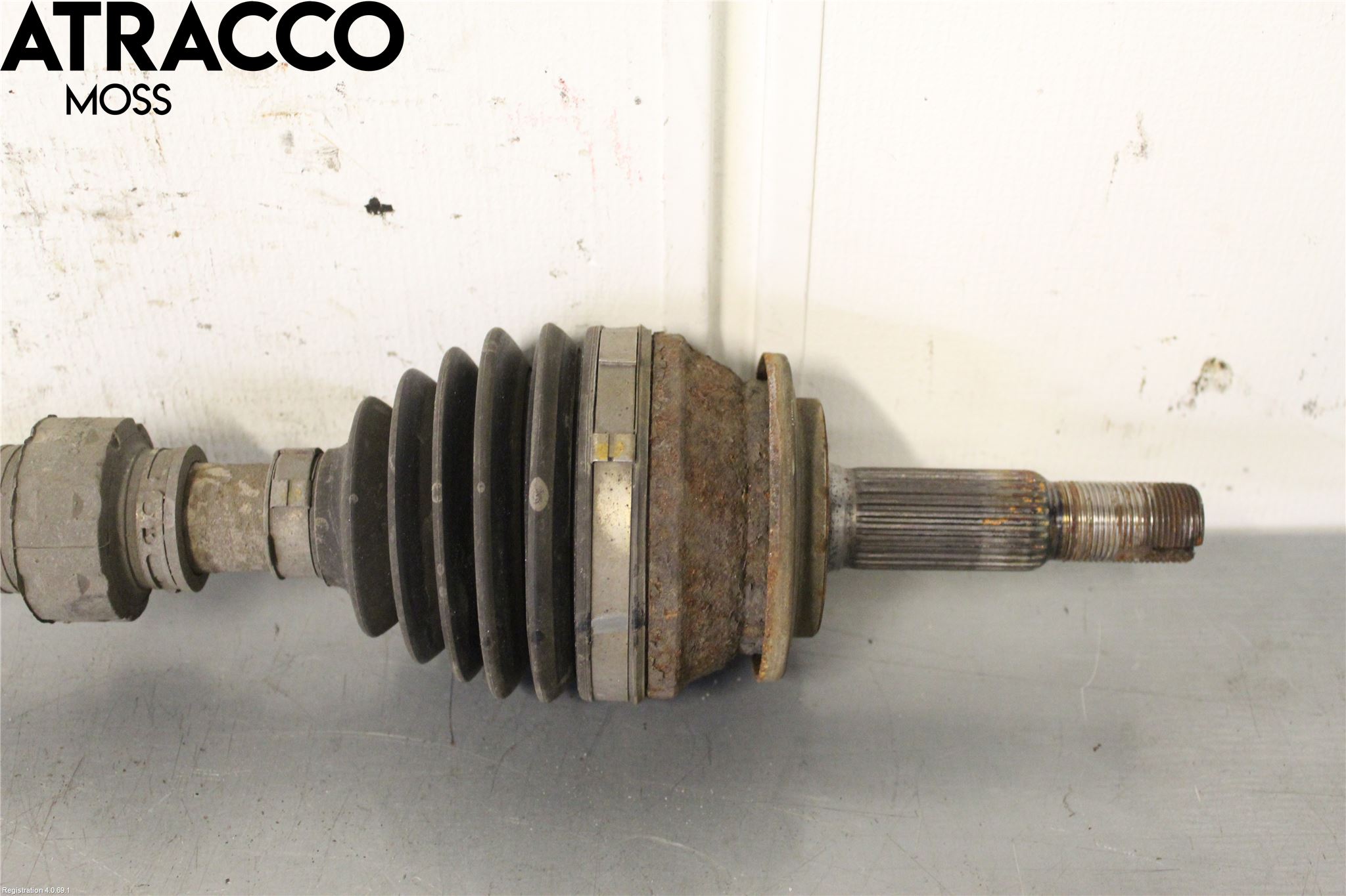 Toyota RAV 4 06-12 Drivaxel Fram Vänster