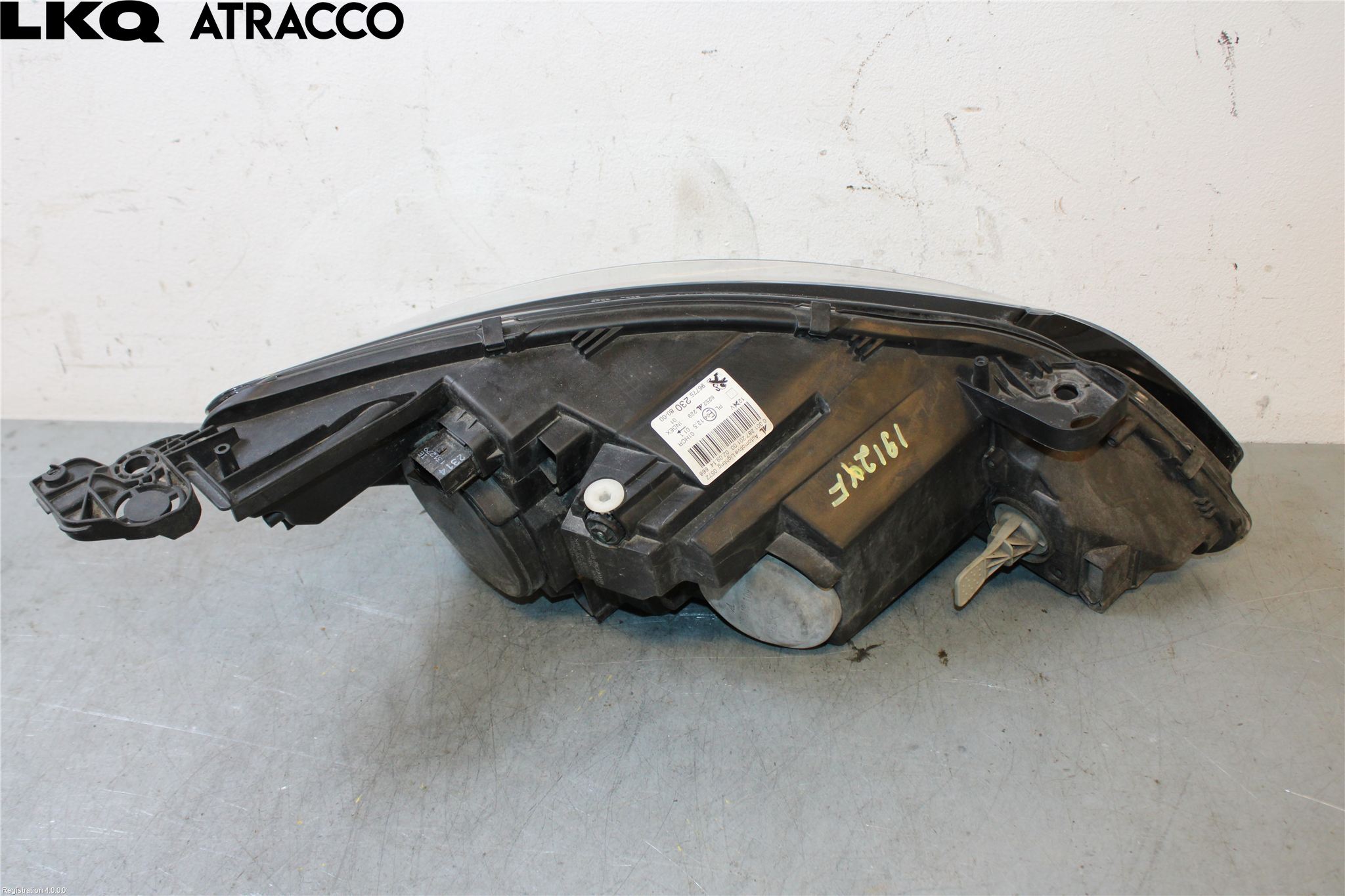 Peugeot 308 14-21 Strålkastare Vänster