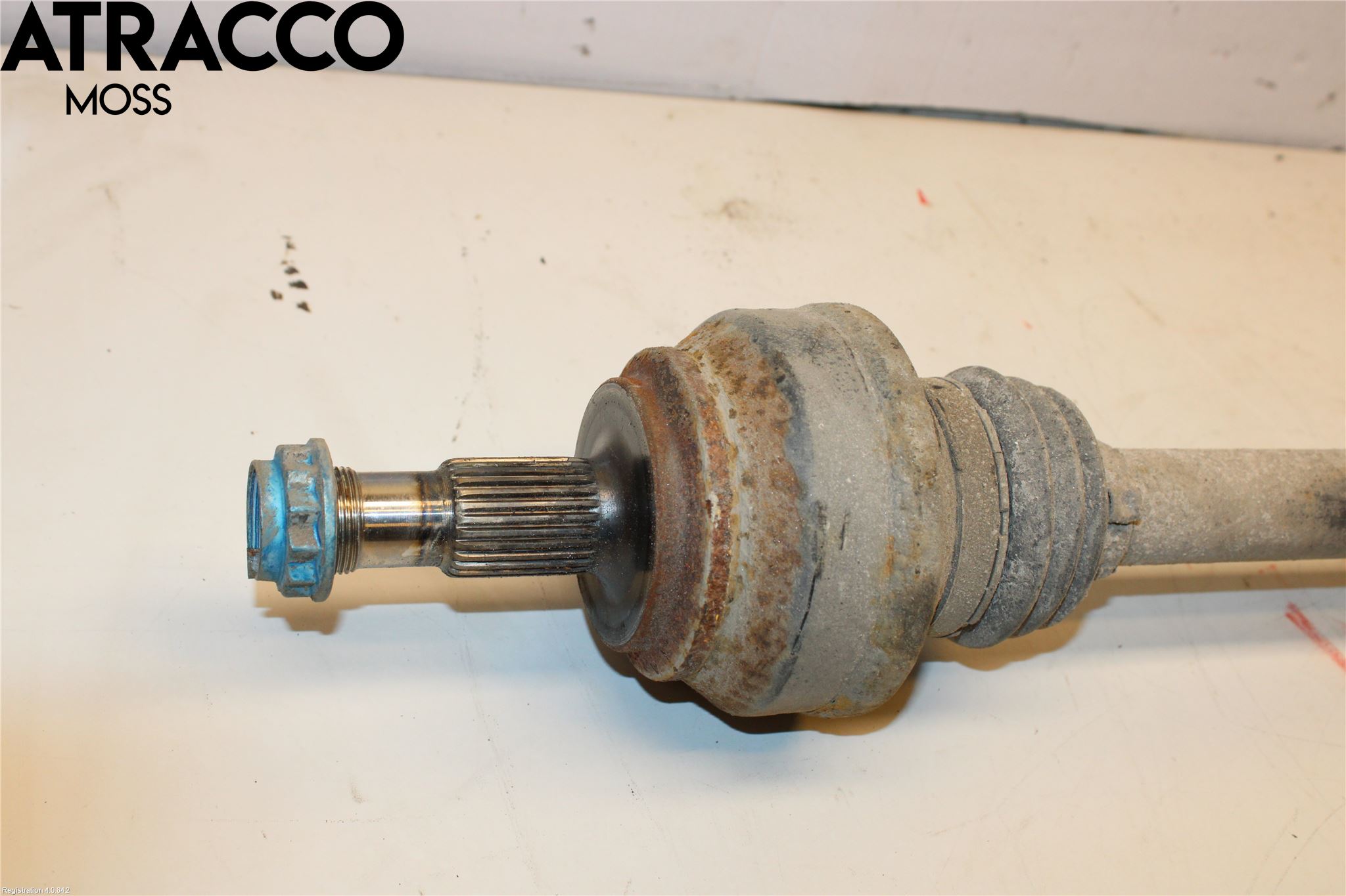 Mercedes-Benz MB E-KLASS (W213) 16-23 Drivaxel Bak Höger