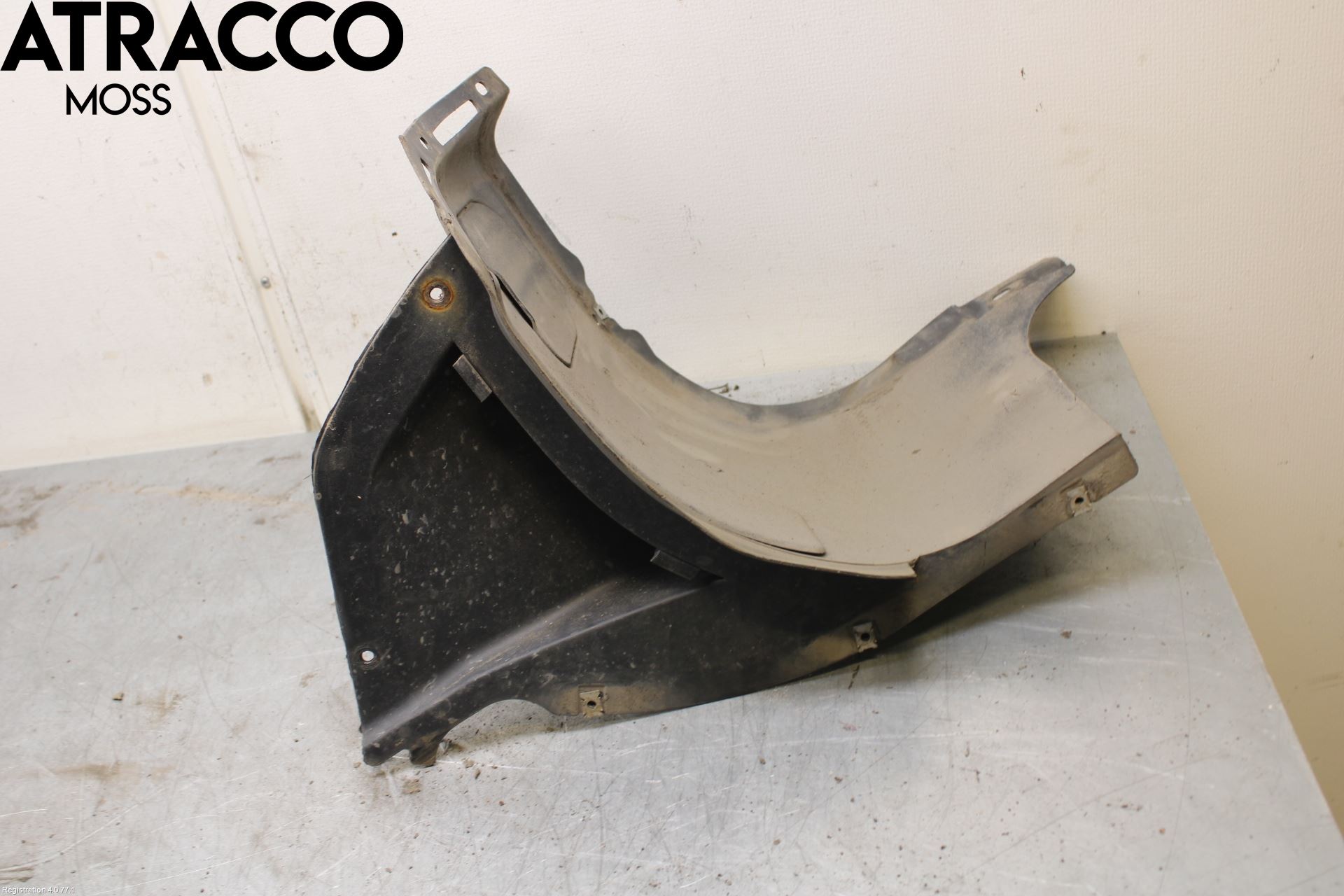 Volkswagen VW GOLF / E-GOLF VII 13-20 Skärm Inner
