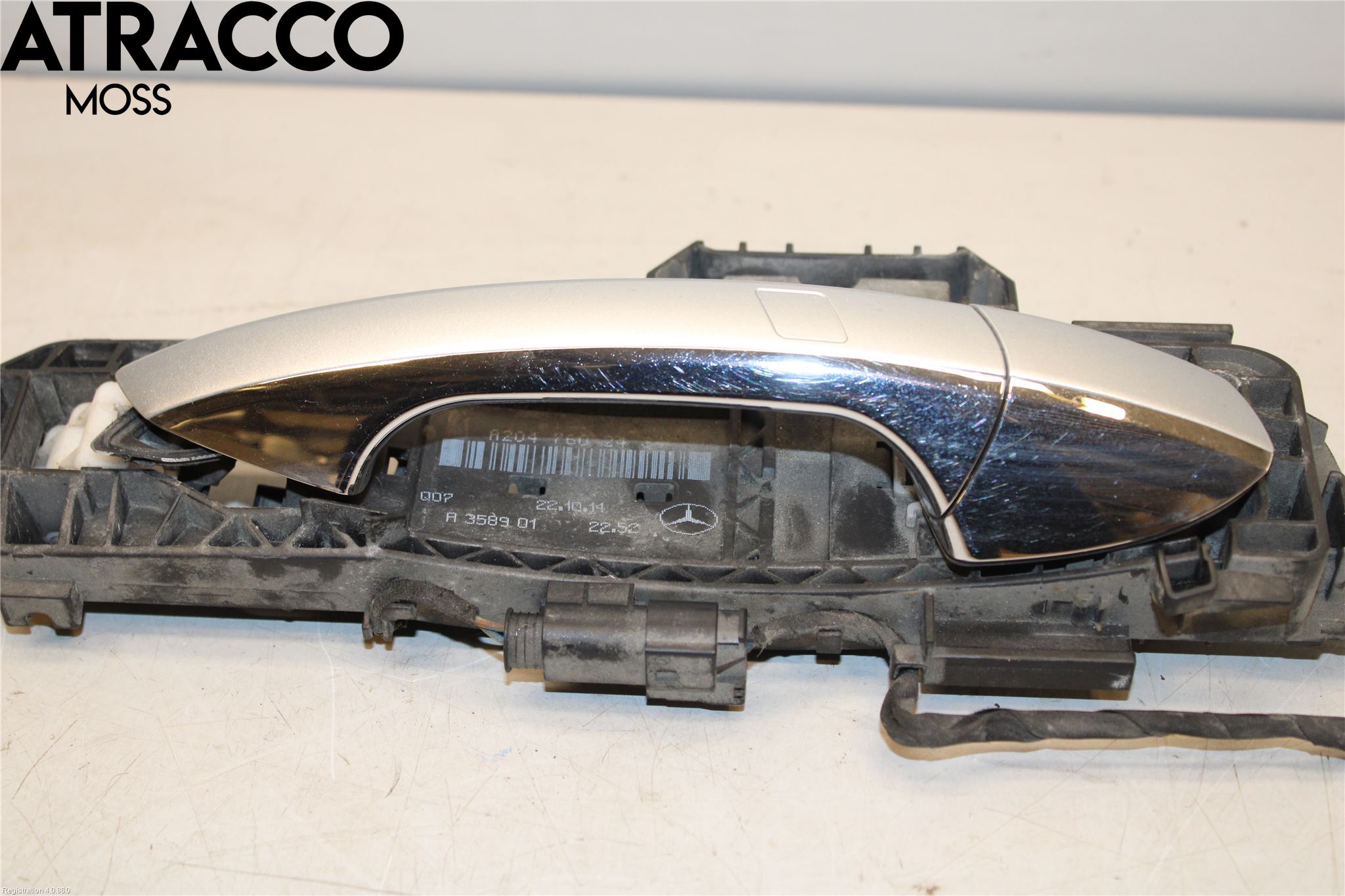 Mercedes-Benz MB E-KLASS (W212) 09-16 Dörrhandtag Yttre Hö