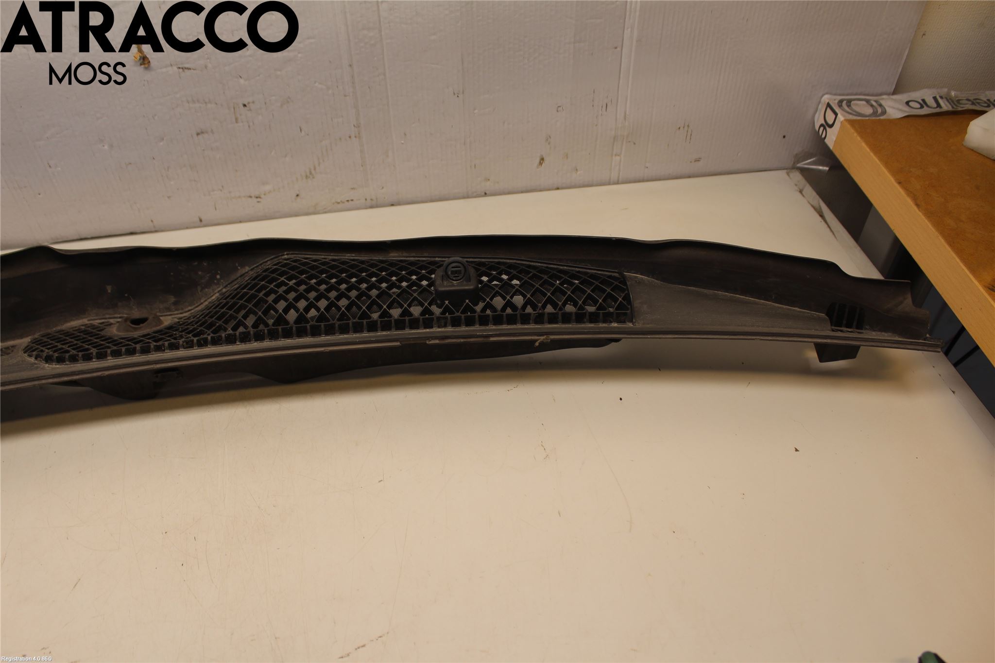 Mercedes-Benz MB E-KLASS (W212) 09-16 Torpedplåt-Torpedplast