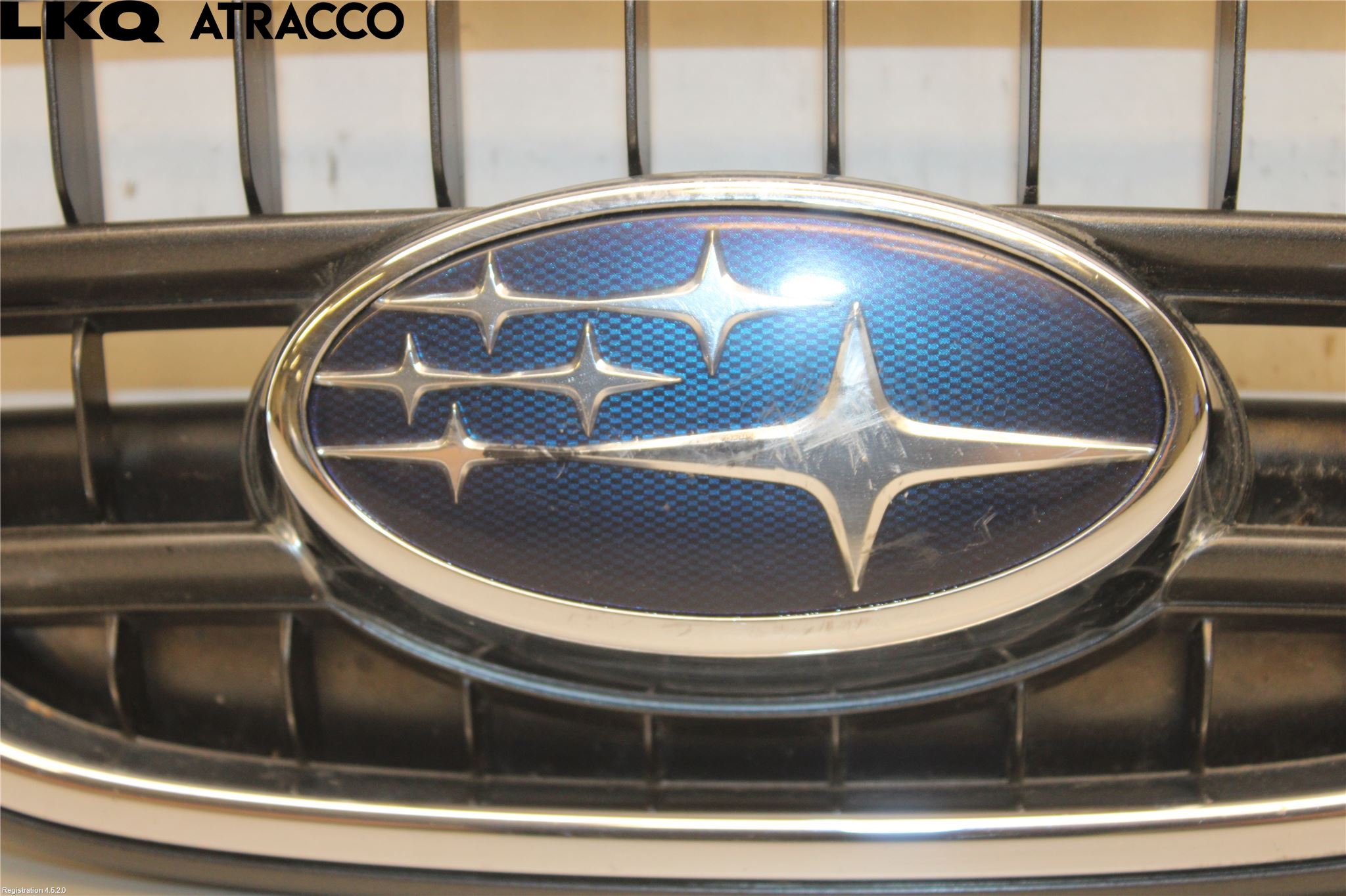 Subaru B9 TRIBECA  06-07 Grill Komp