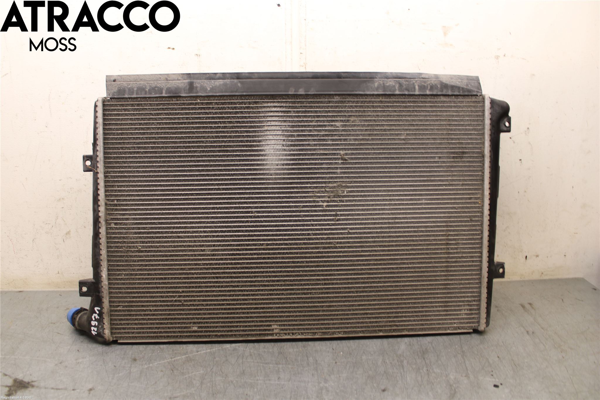 Volkswagen VW GOLF V 04-09 Kylare Aut