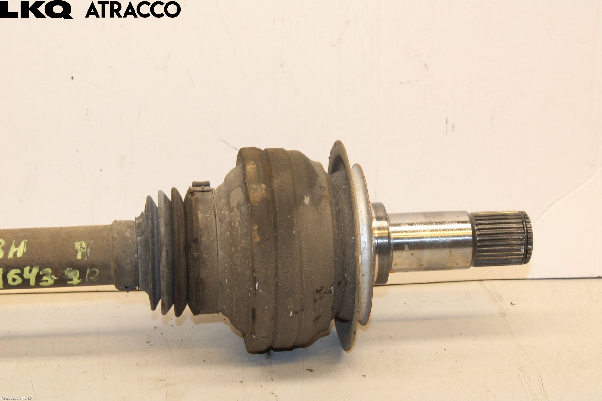 Mercedes-Benz MB C-KLASS (W205) 14-21 Drivaxel Bak Höger
