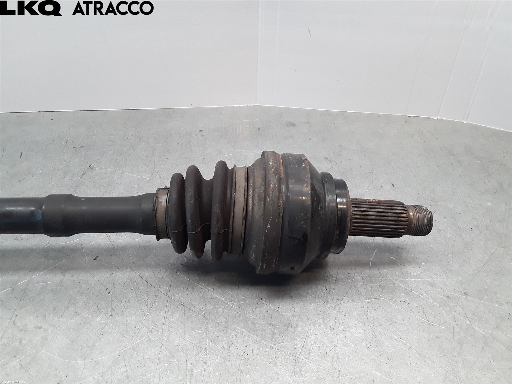 BMW 5 F10/F11/F18 09-17 Drivaxel Bak Vänster