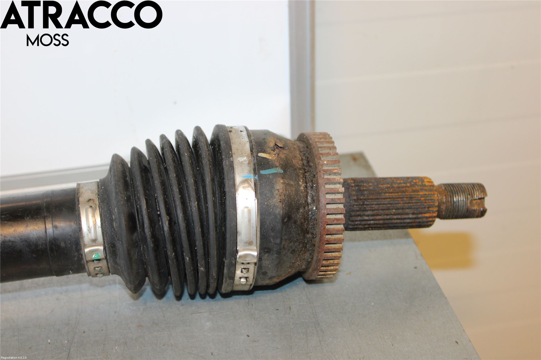 Kia OPTIMA 16-20 Drivaxel Fram Höger