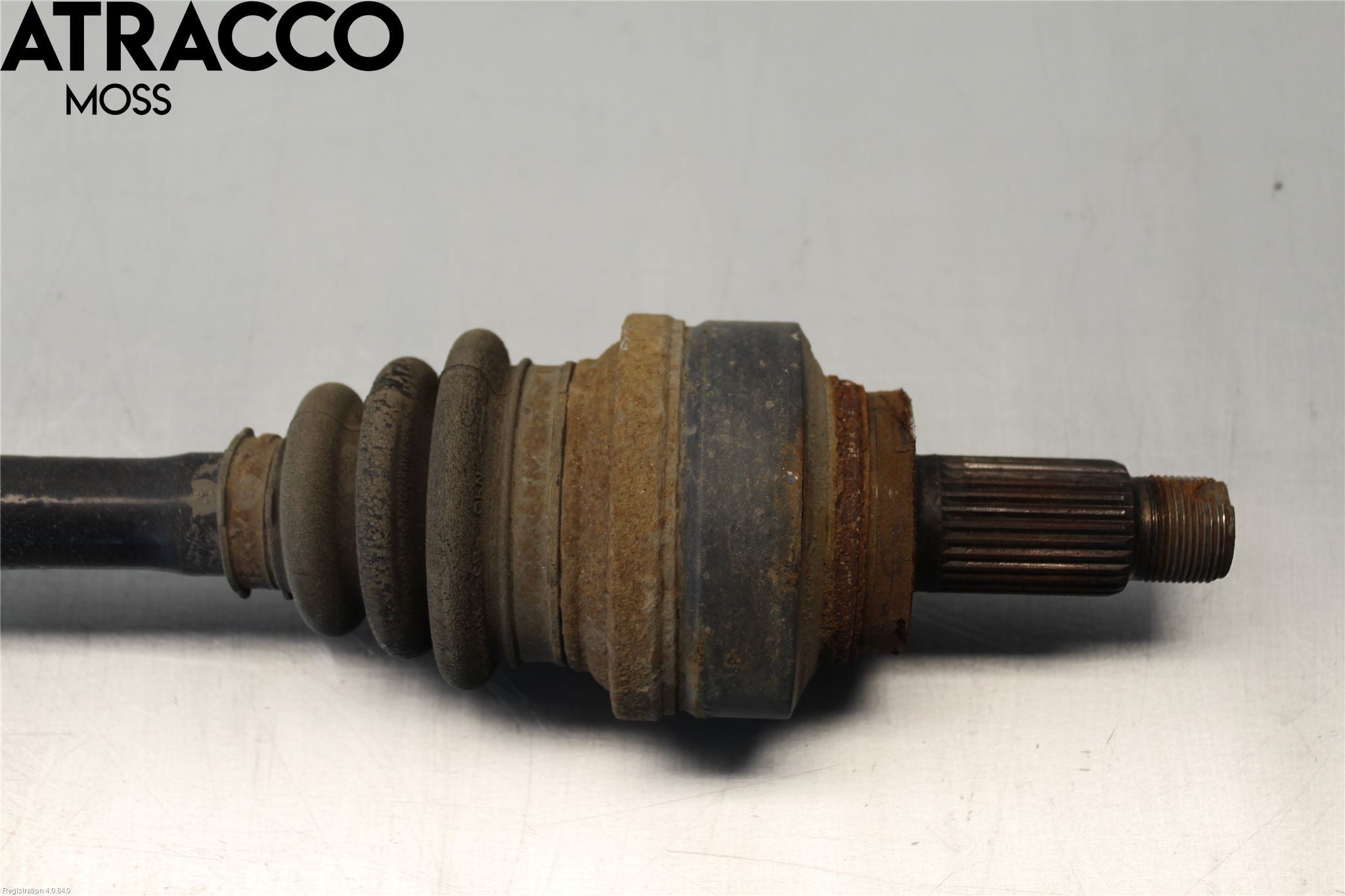 BMW 1 F20/F21 11-19 Drivaxel Bak Höger