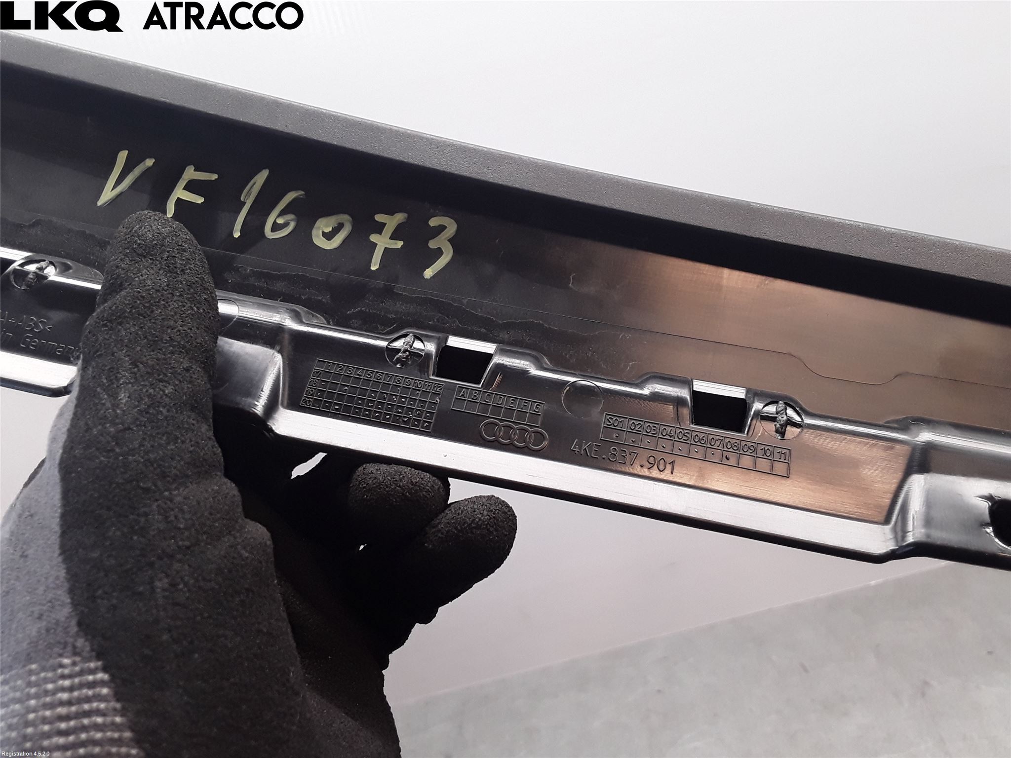 Audi E-TRON, S GE 19- Instrumentbräda Inlägg-Dekorlist