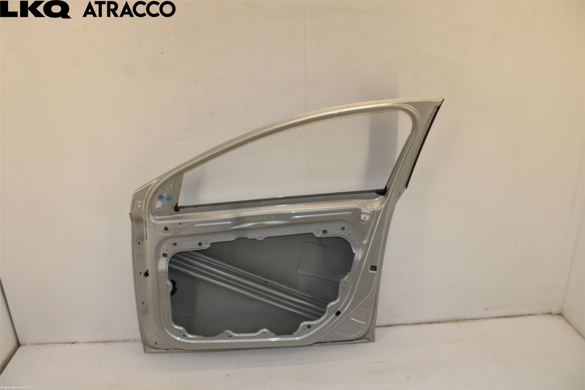 Volvo V40 12-19 Dörr Fram Höger