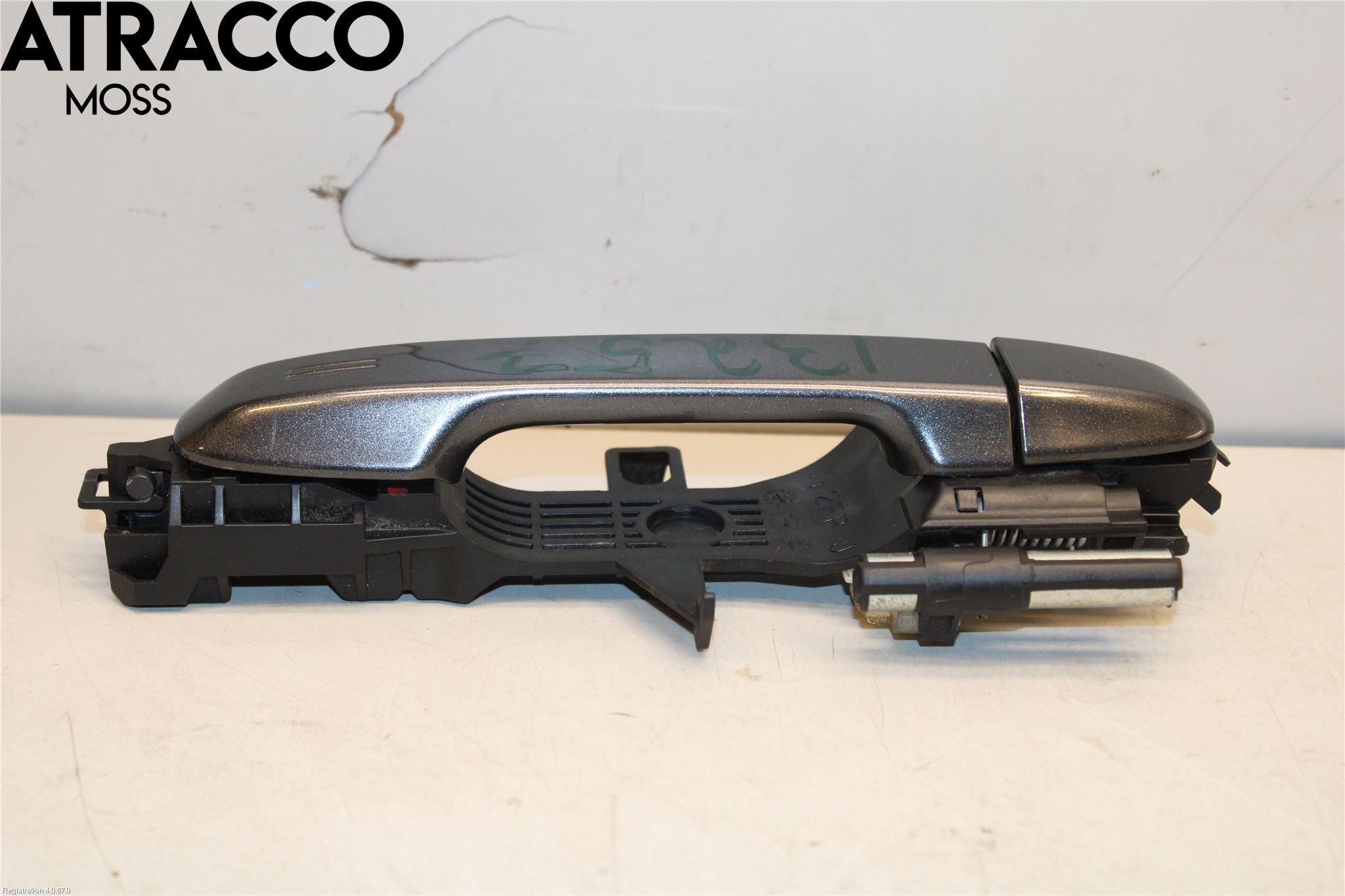 Toyota YARIS XP130 15-20 Dörrhandtag Yttre Hö
