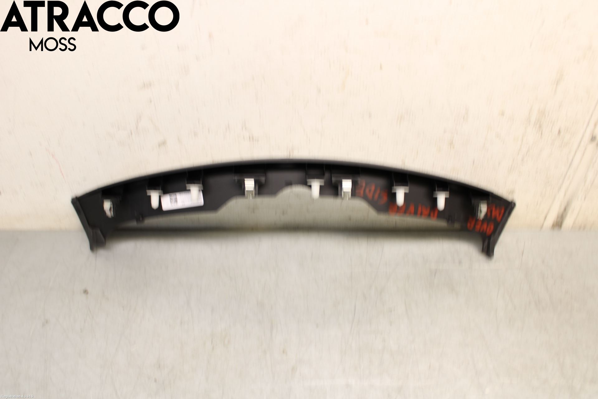 Porsche TAYCAN 20- Instrumentbräda Inlägg-Dekorlist