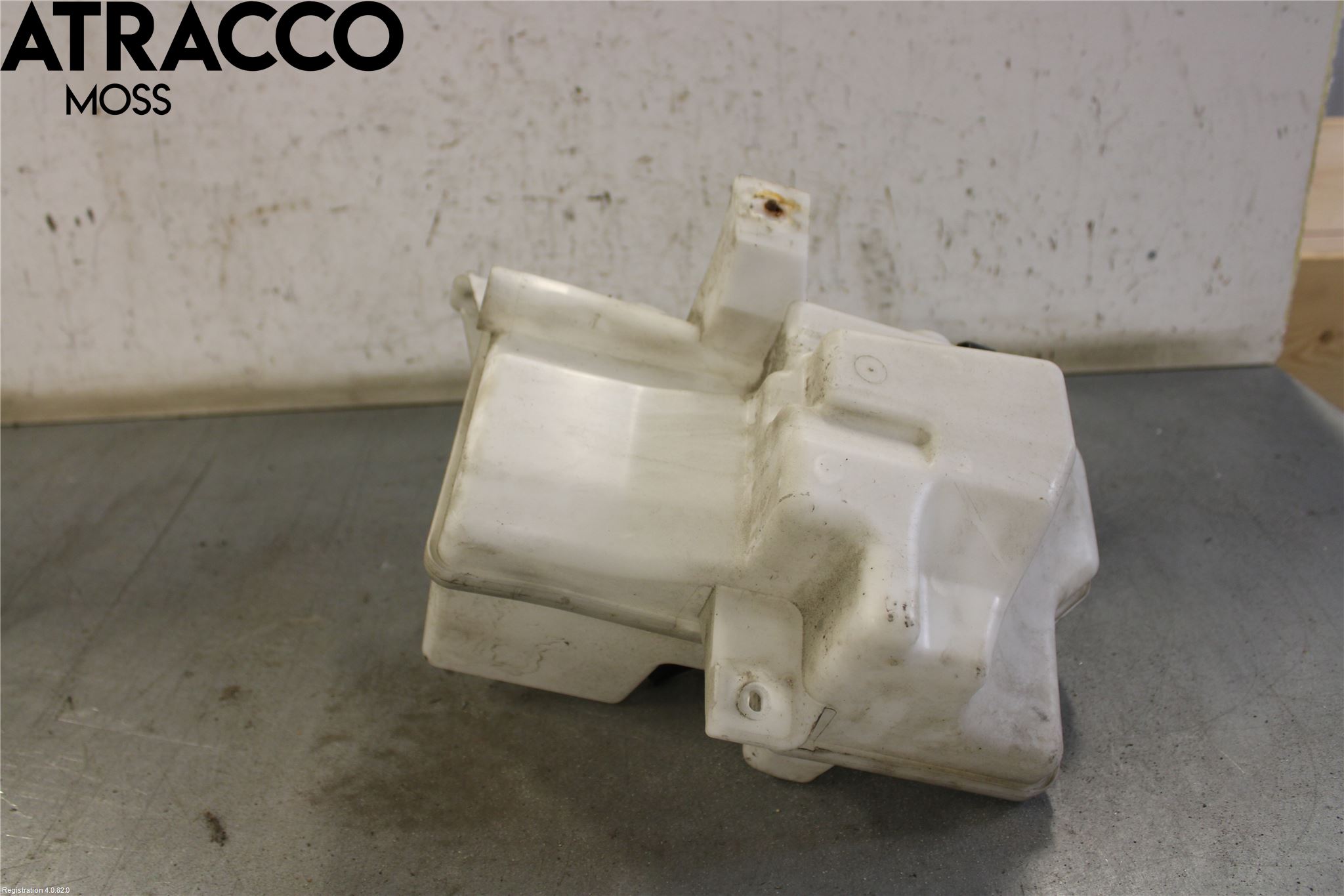 Volvo V40 CROSS COUNTRY 13-19 Spolartank Vindruta