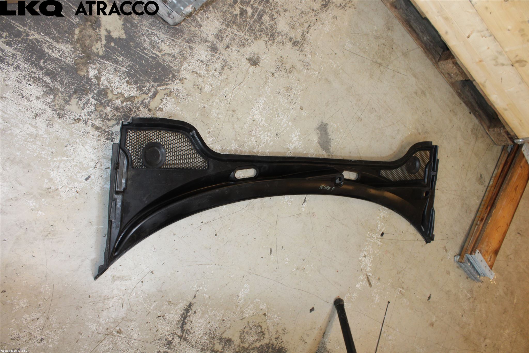 Audi A3/S3 05-13 Torpedplåt-Torpedplast