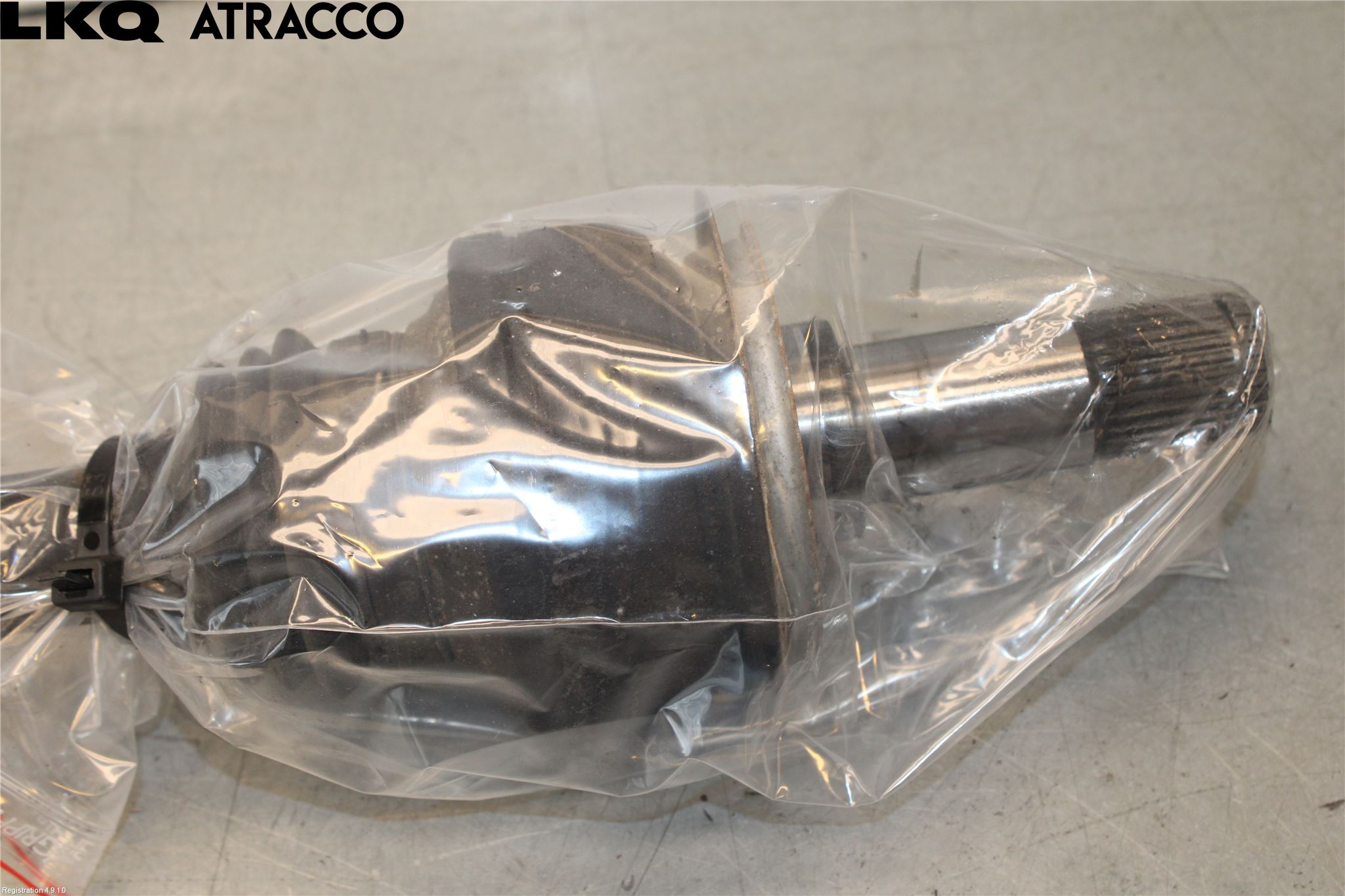 Mercedes-Benz MB E-KLASS (W213) 16-23 Drivaxel Bak Höger
