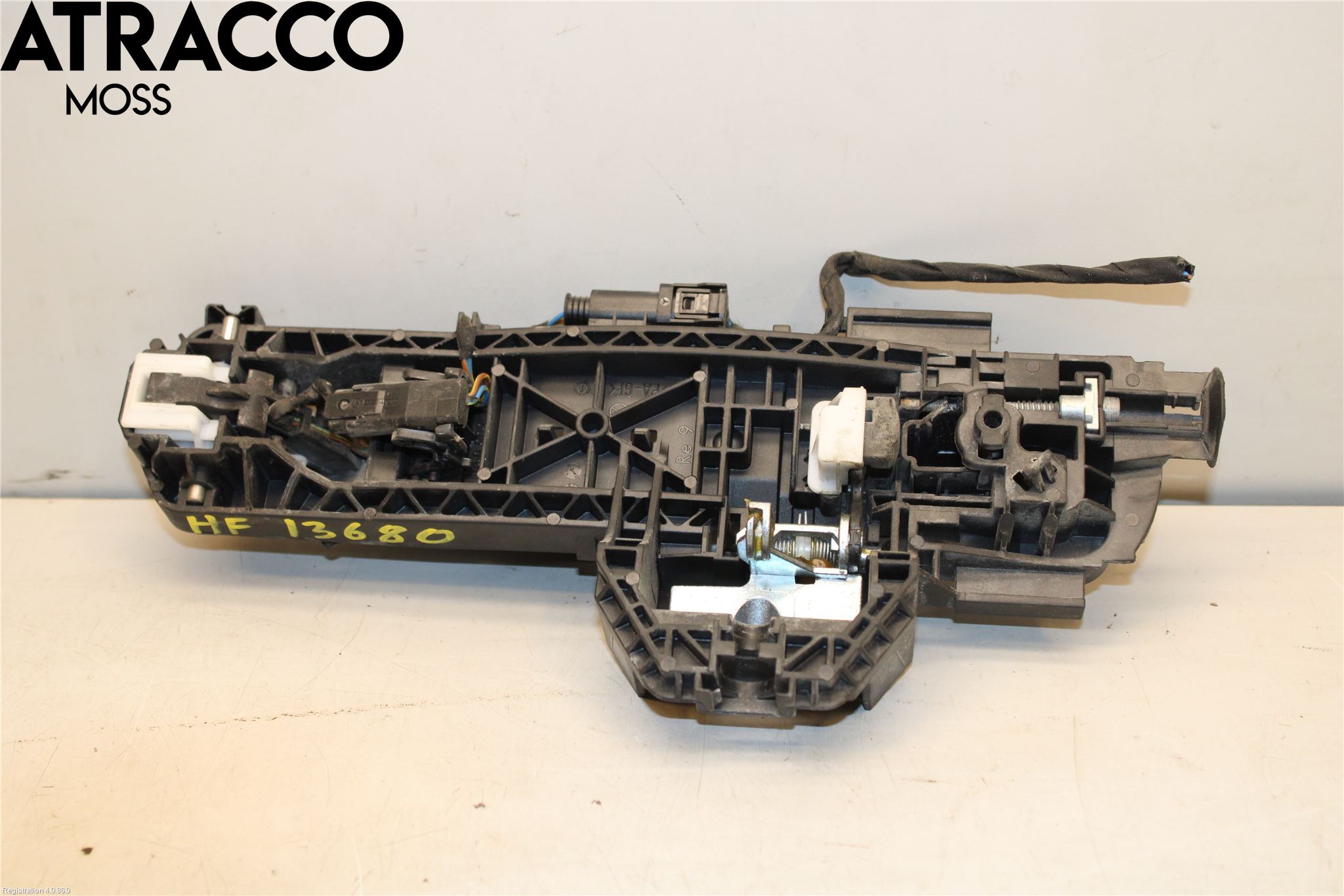 Mercedes-Benz MB E-KLASS (W212) 09-16 Dörrhandtag Yttre Hö