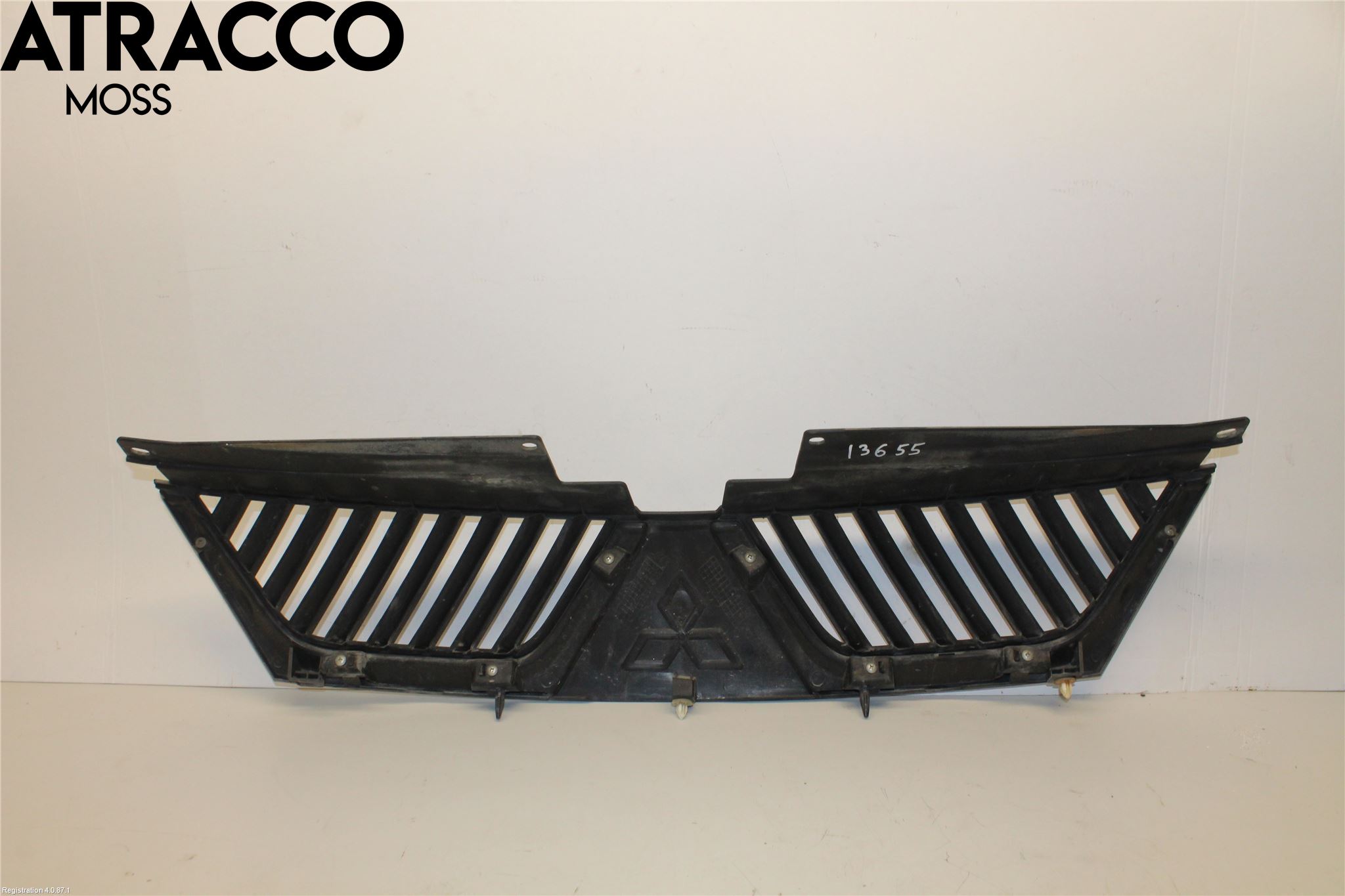 Mitsubishi OUTLANDER 07-12 Grill Komp