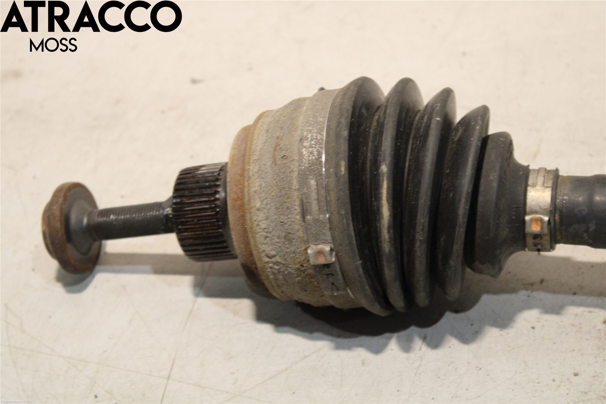 Audi Q5 09-16 Drivaxel Fram Höger