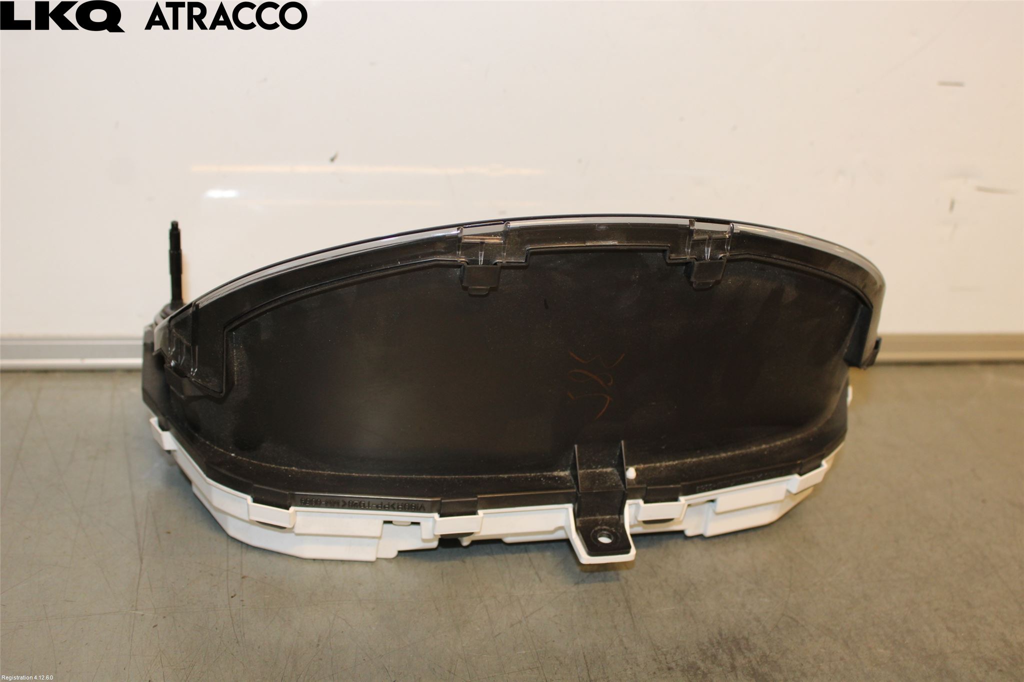 Mitsubishi OUTLANDER 13-21 Instrument Komb