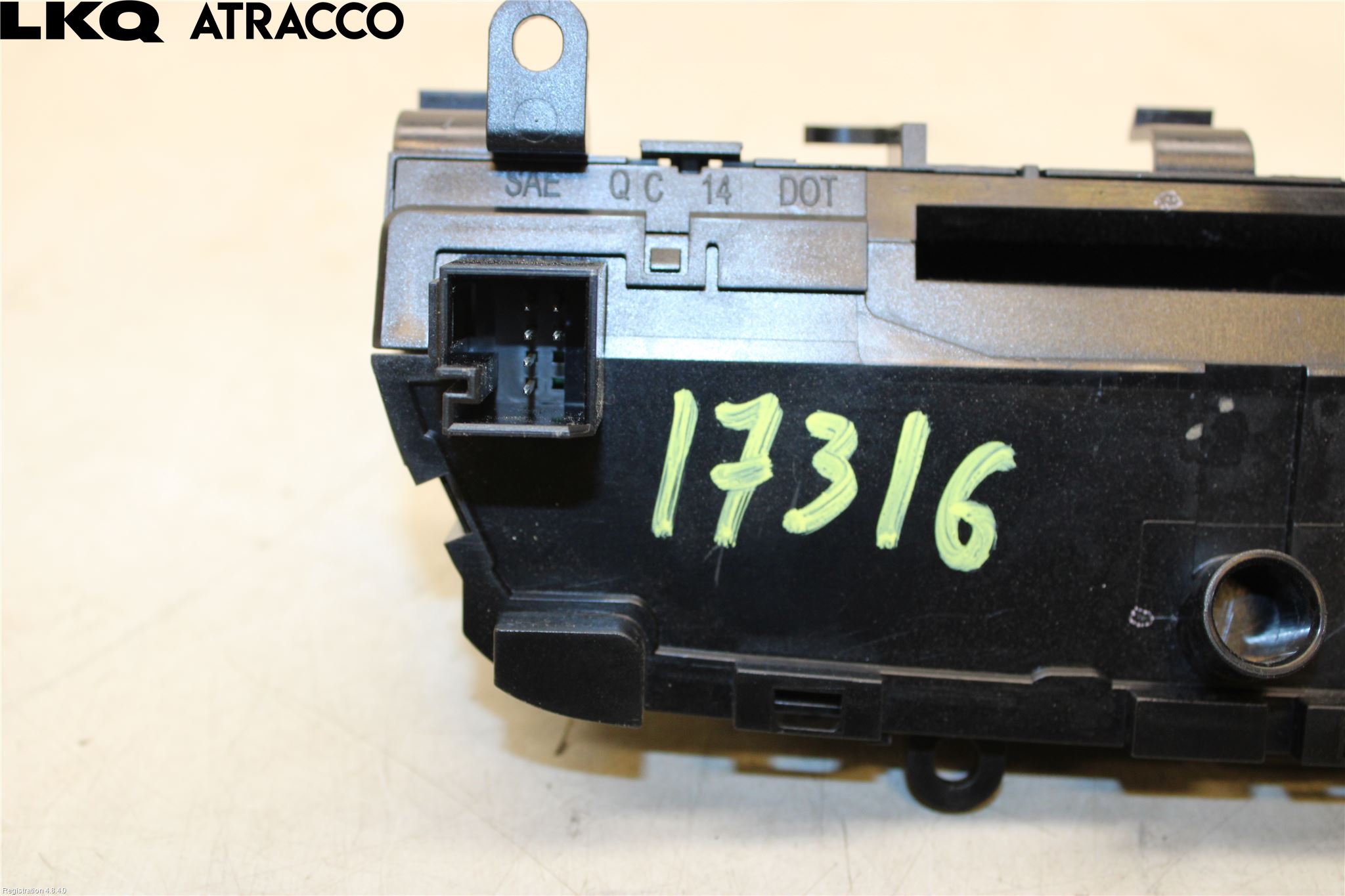 Mercedes-Benz MB C-KLASS (W205) 14-21 Cd Radio - Multimediapanel