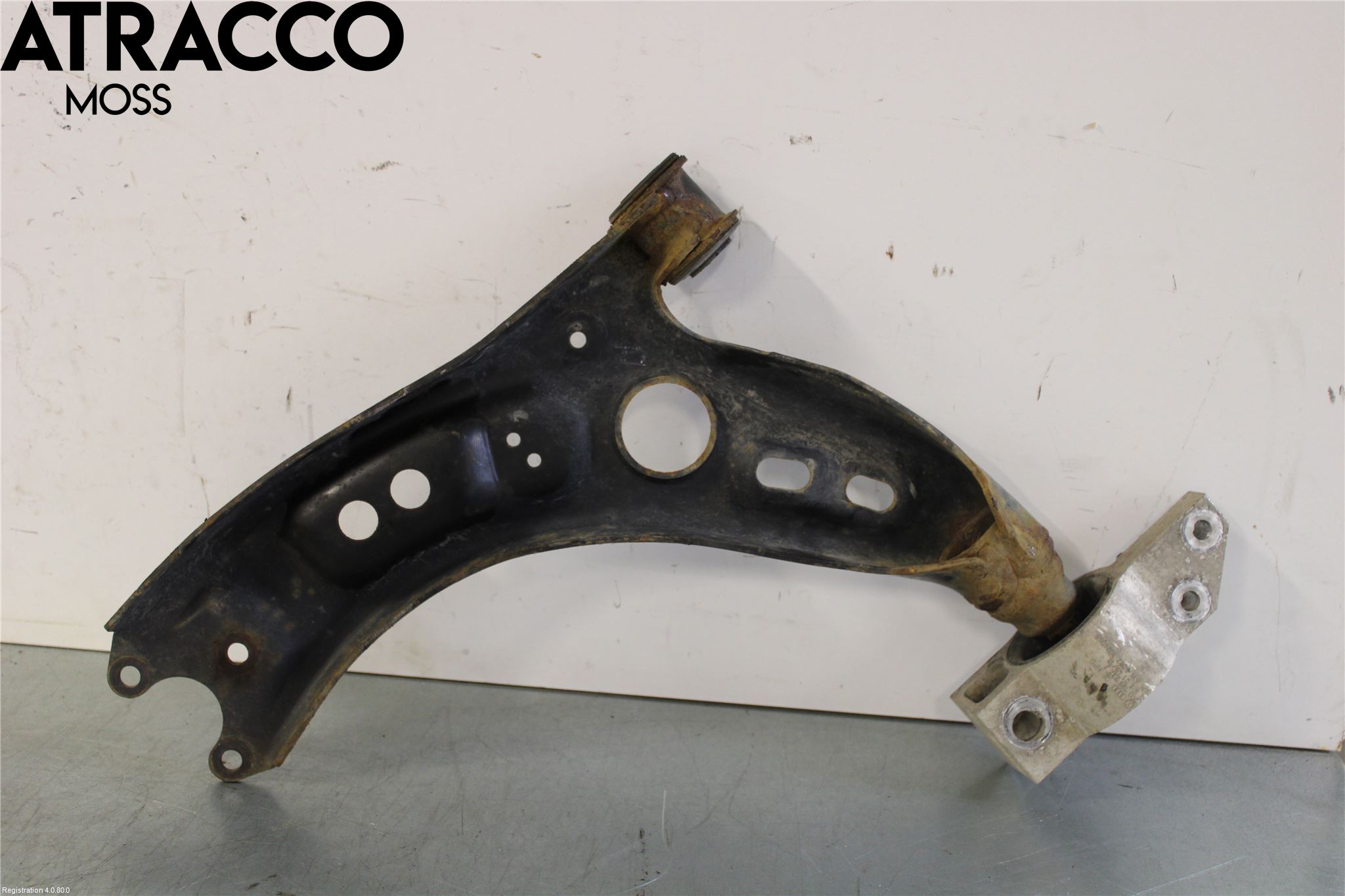 Volkswagen VW TOURAN 10-15 Bärarm Fram Undre Hö