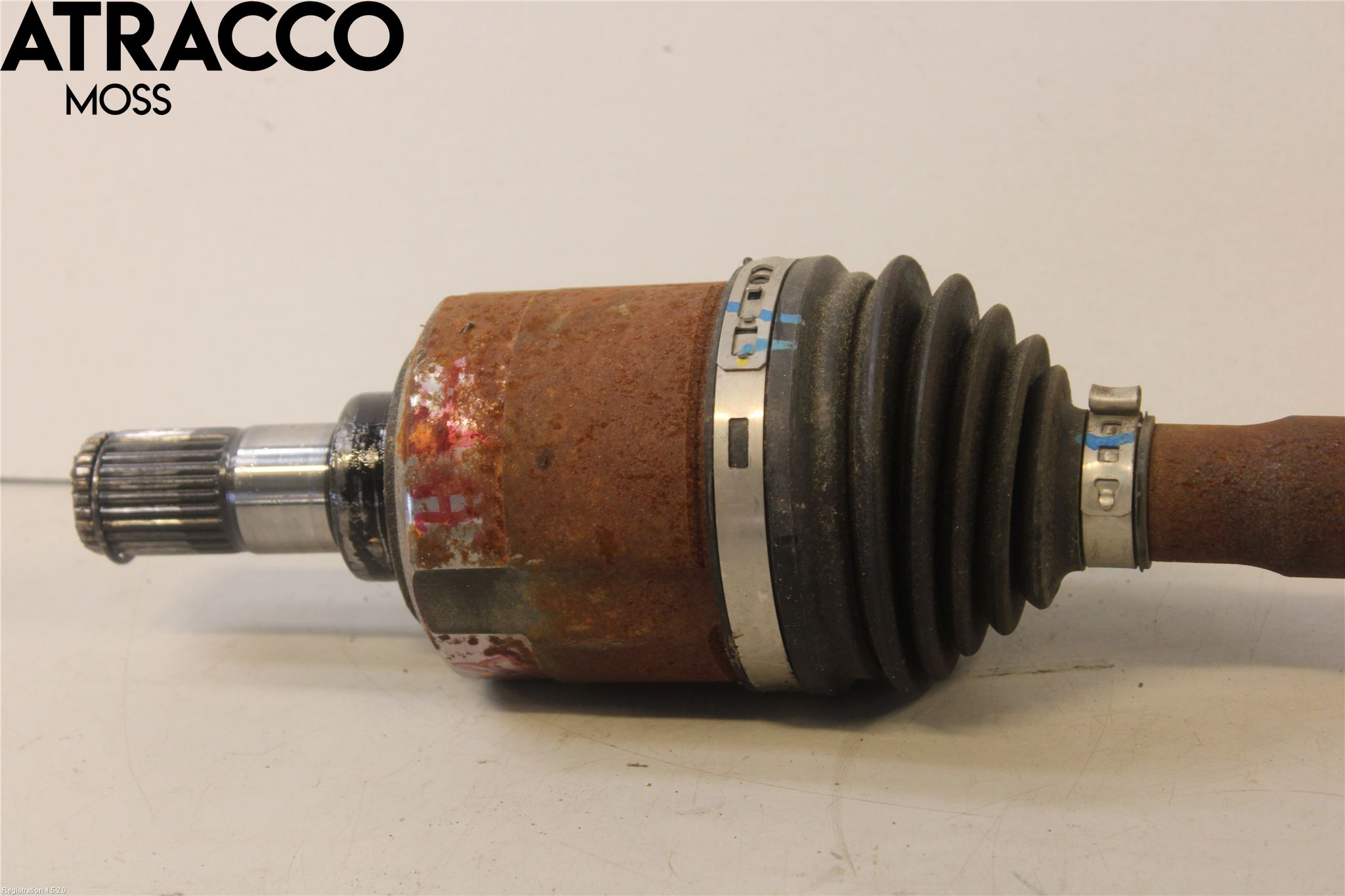 Kia NIRO (DE) 17-22 Drivaxel Fram Höger