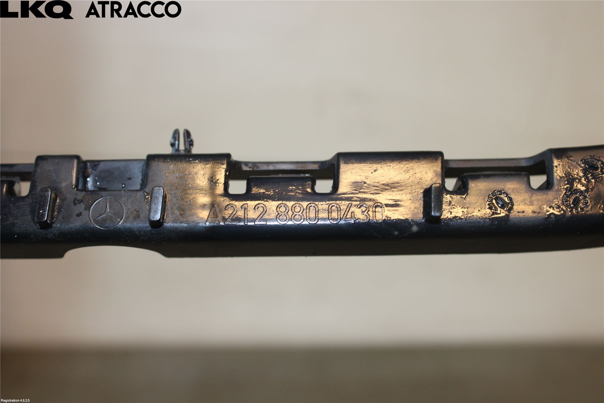 Mercedes-Benz MB E-KLASS (W212) 09-16 Stötfångarbärjärn Bak