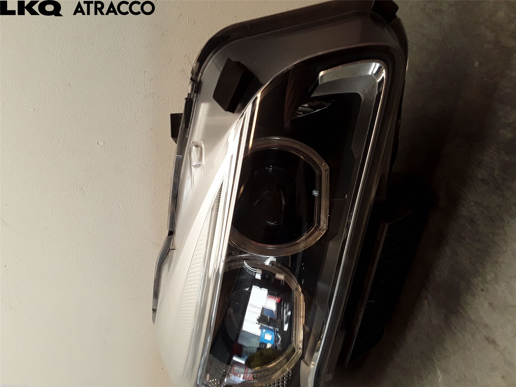 BMW 2 F45 Active Tourer 14-21 Strålkastare Höger