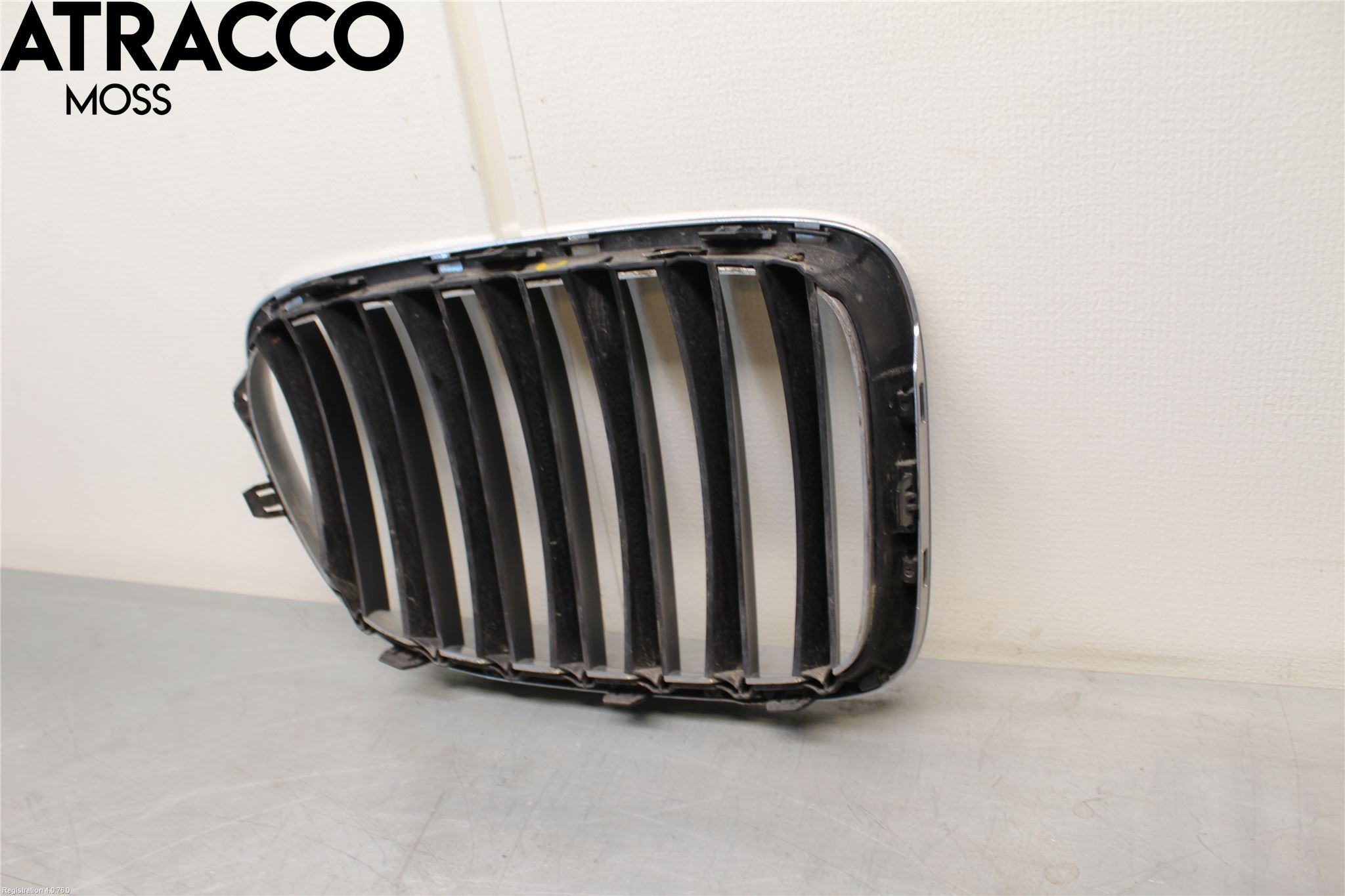 BMW X1 E84 10-15 Grilldel Vänster