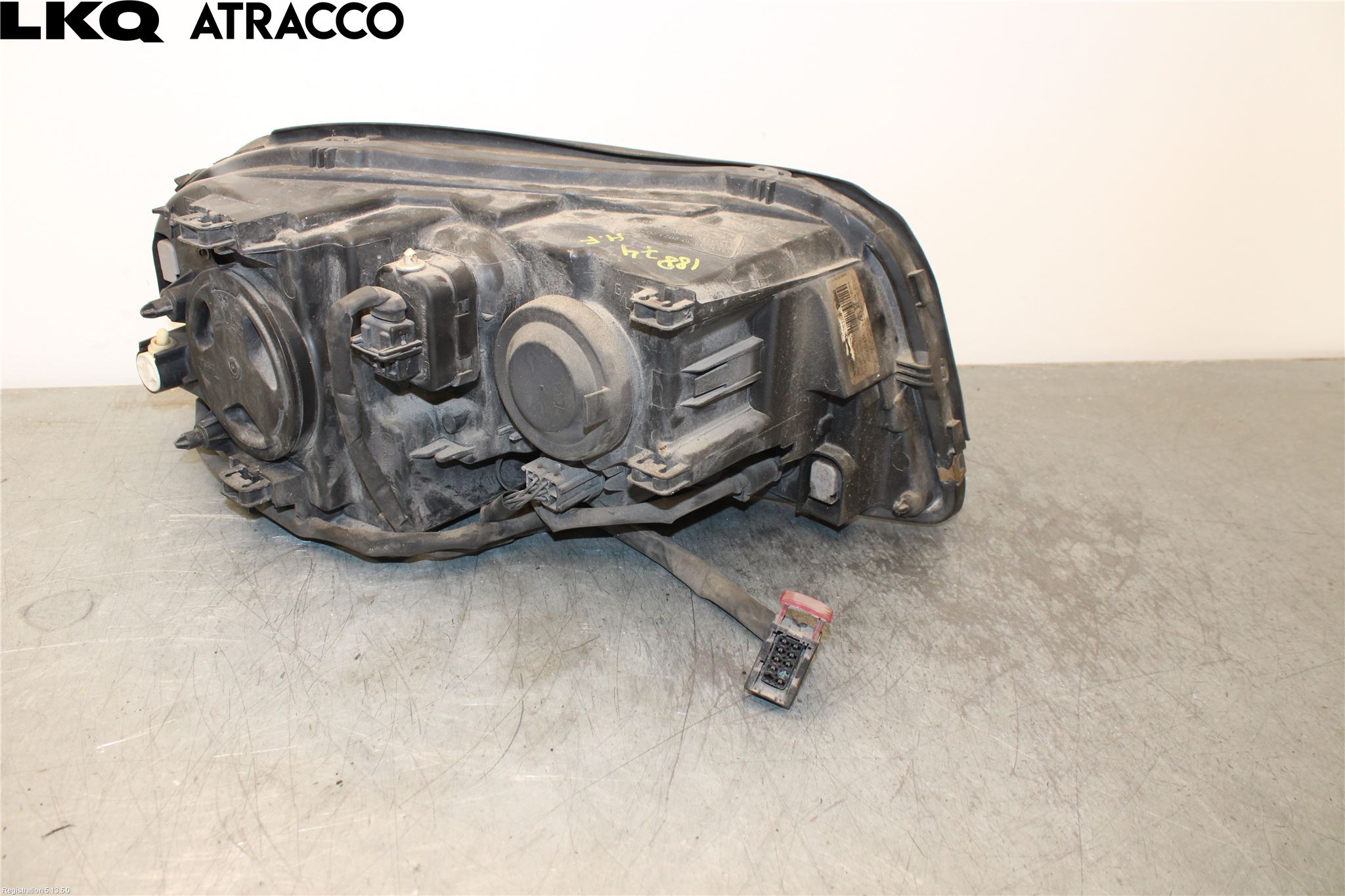 Volvo XC90 03-06 Strålkastare Höger