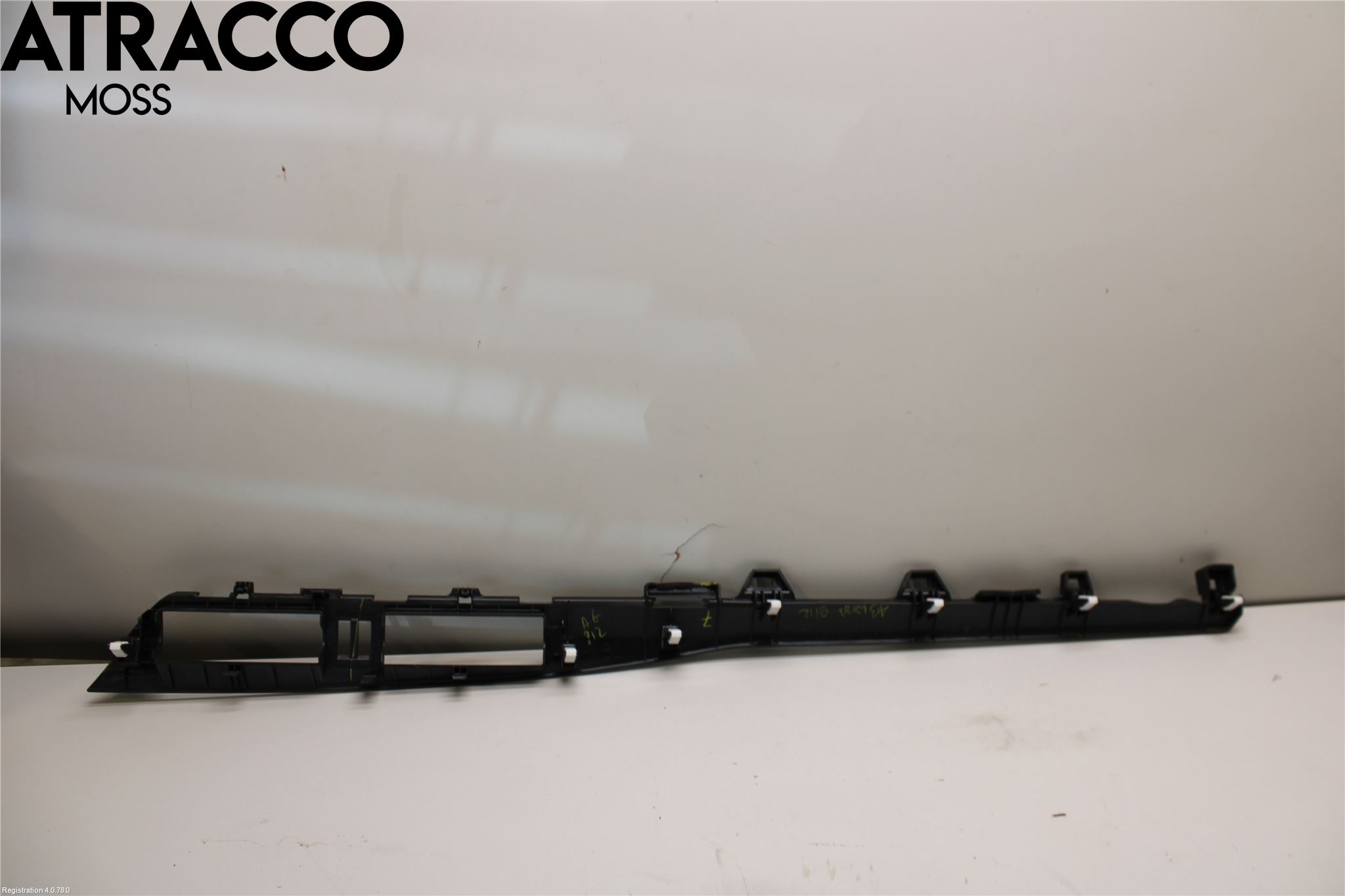 Toyota AURIS 13-19 Instrumentbräda Inlägg-Dekorlist